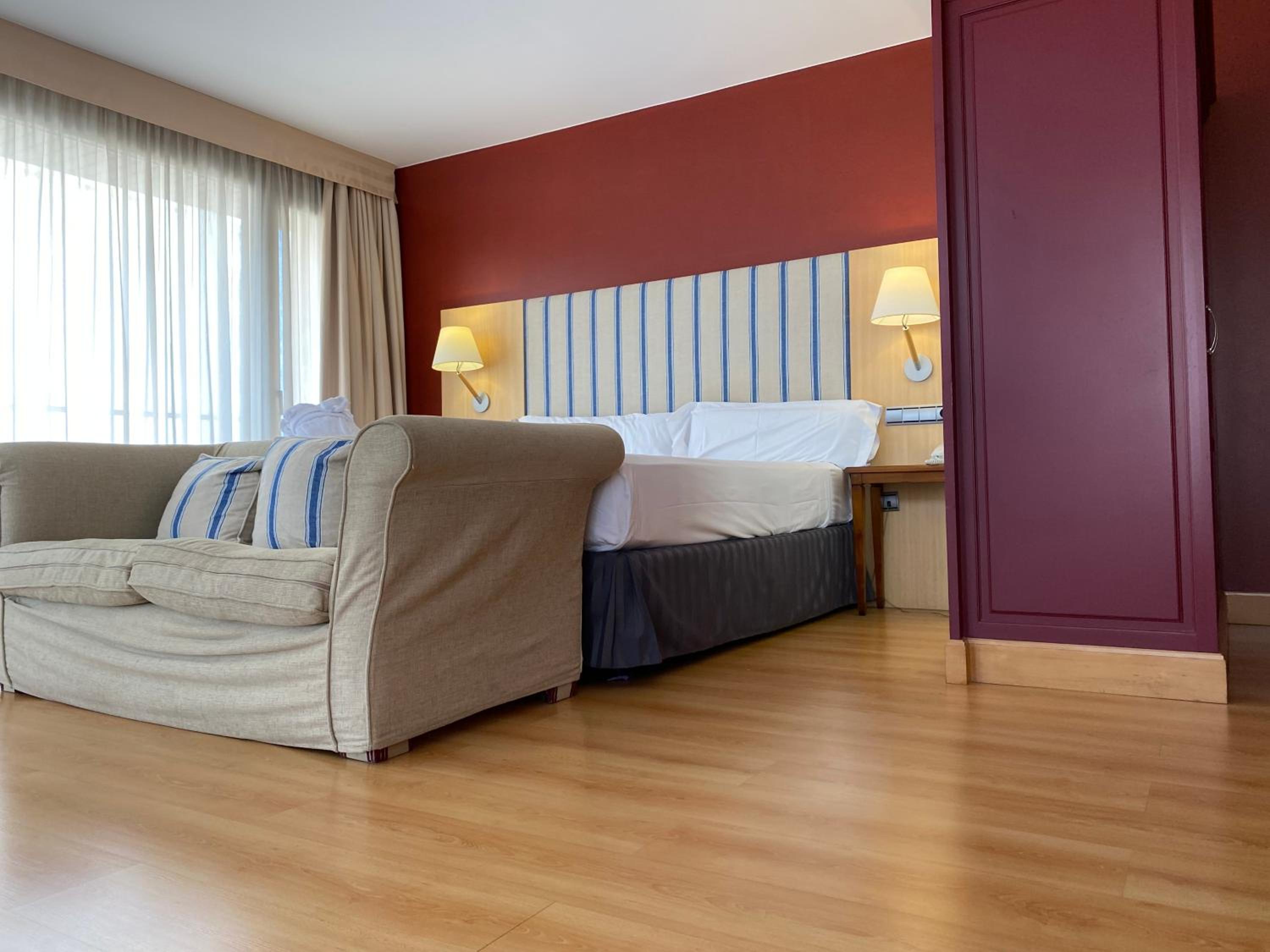 Deluxe Double Room photo 2