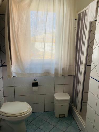 One-Bedroom House photo 2