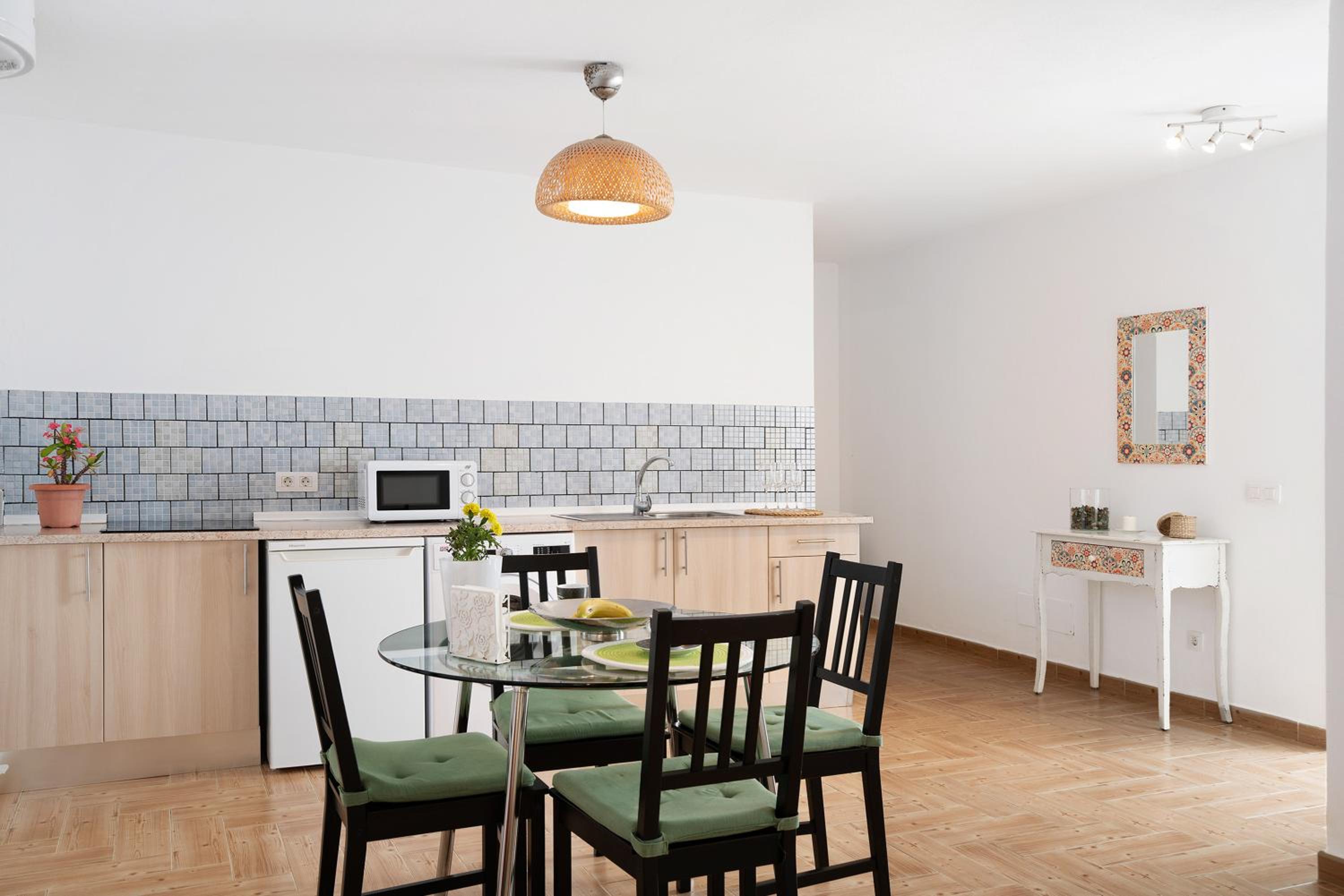 Studio Apartment with Sea View photo 2