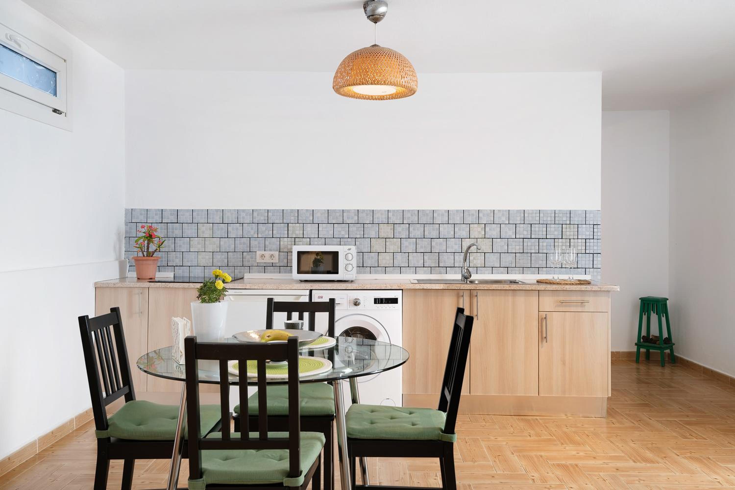Studio Apartment with Sea View photo 3