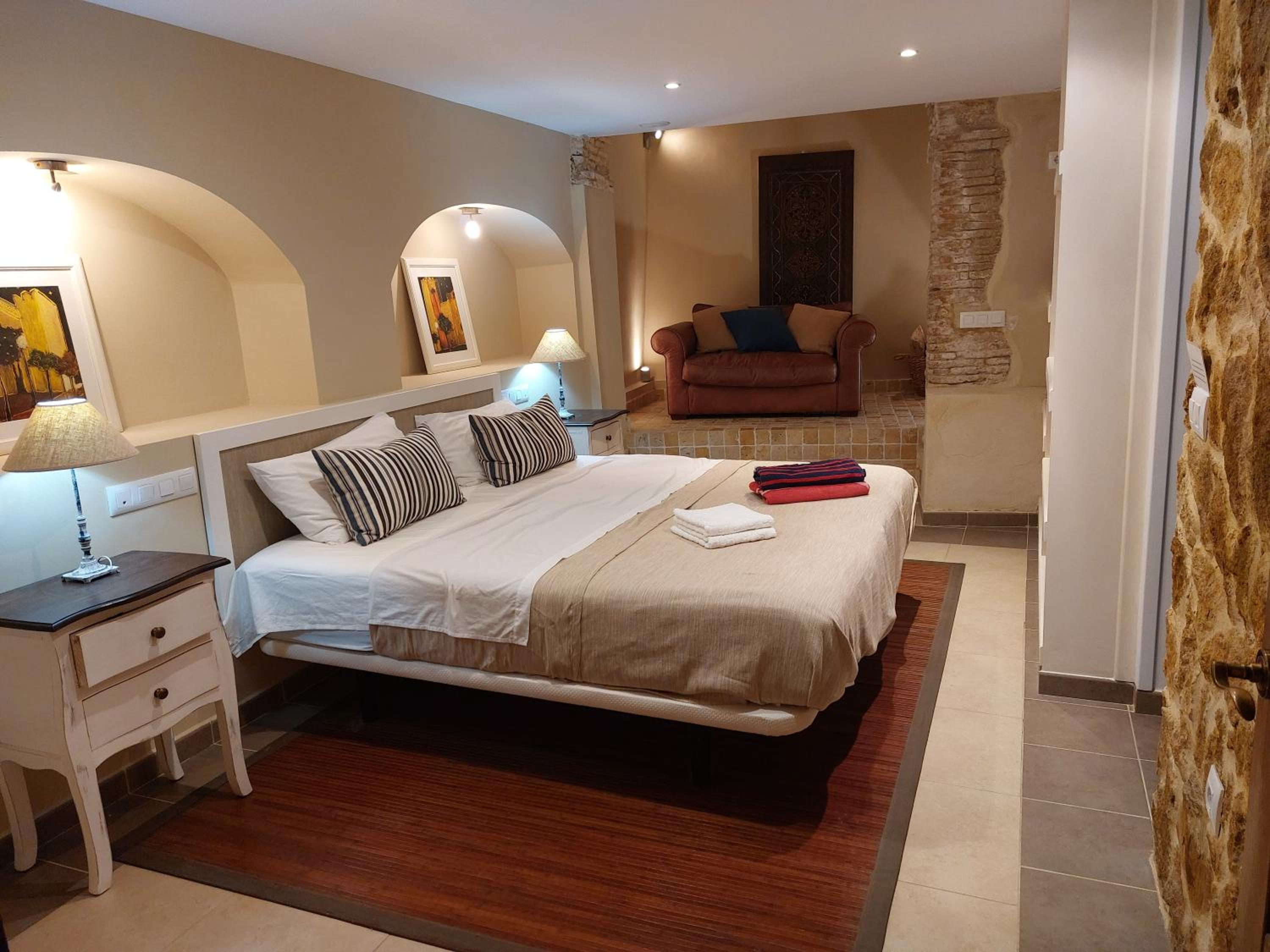 Three-Bedroom Apartment - Photo 70