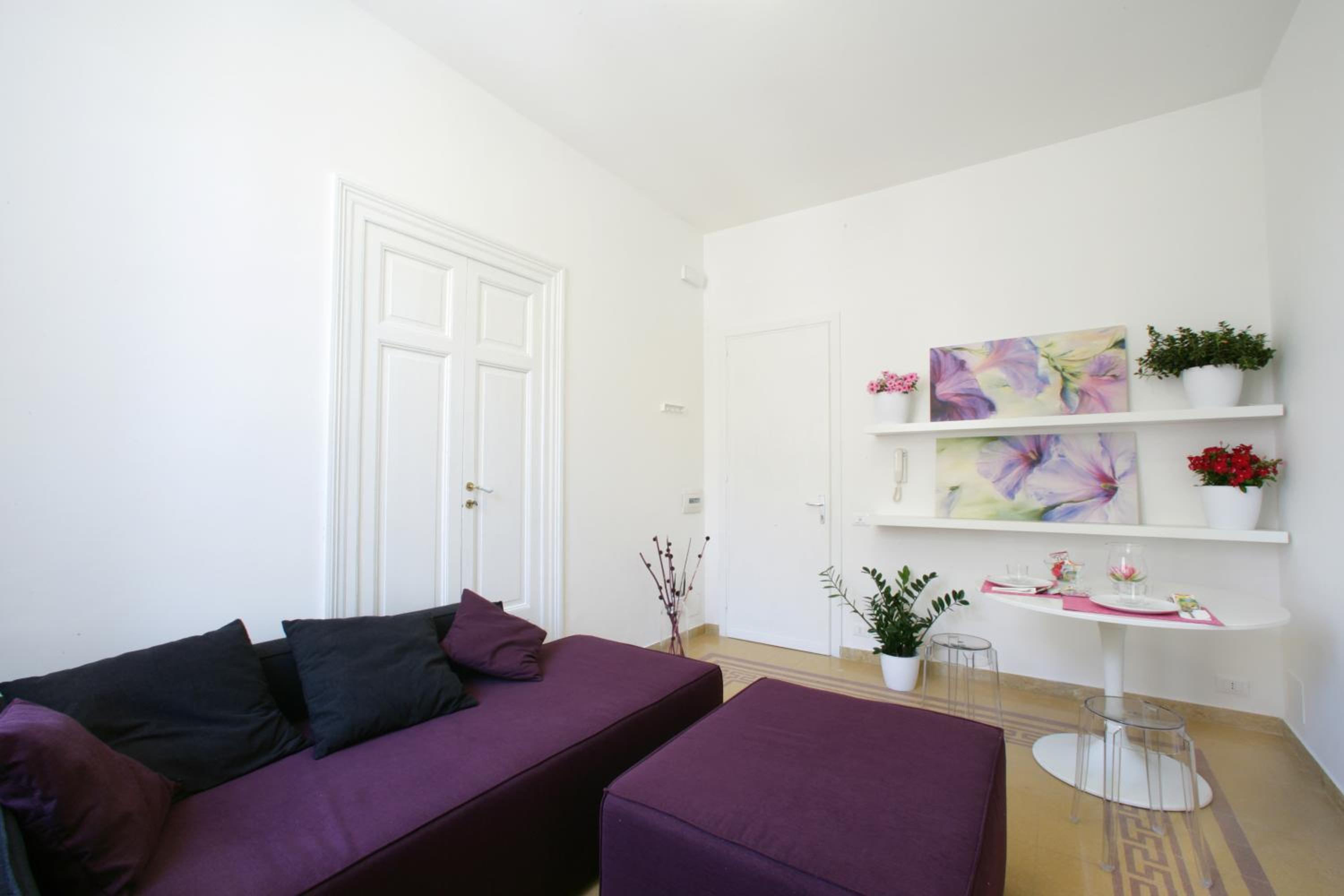 Two-Bedroom Apartment with Sea View Balconies