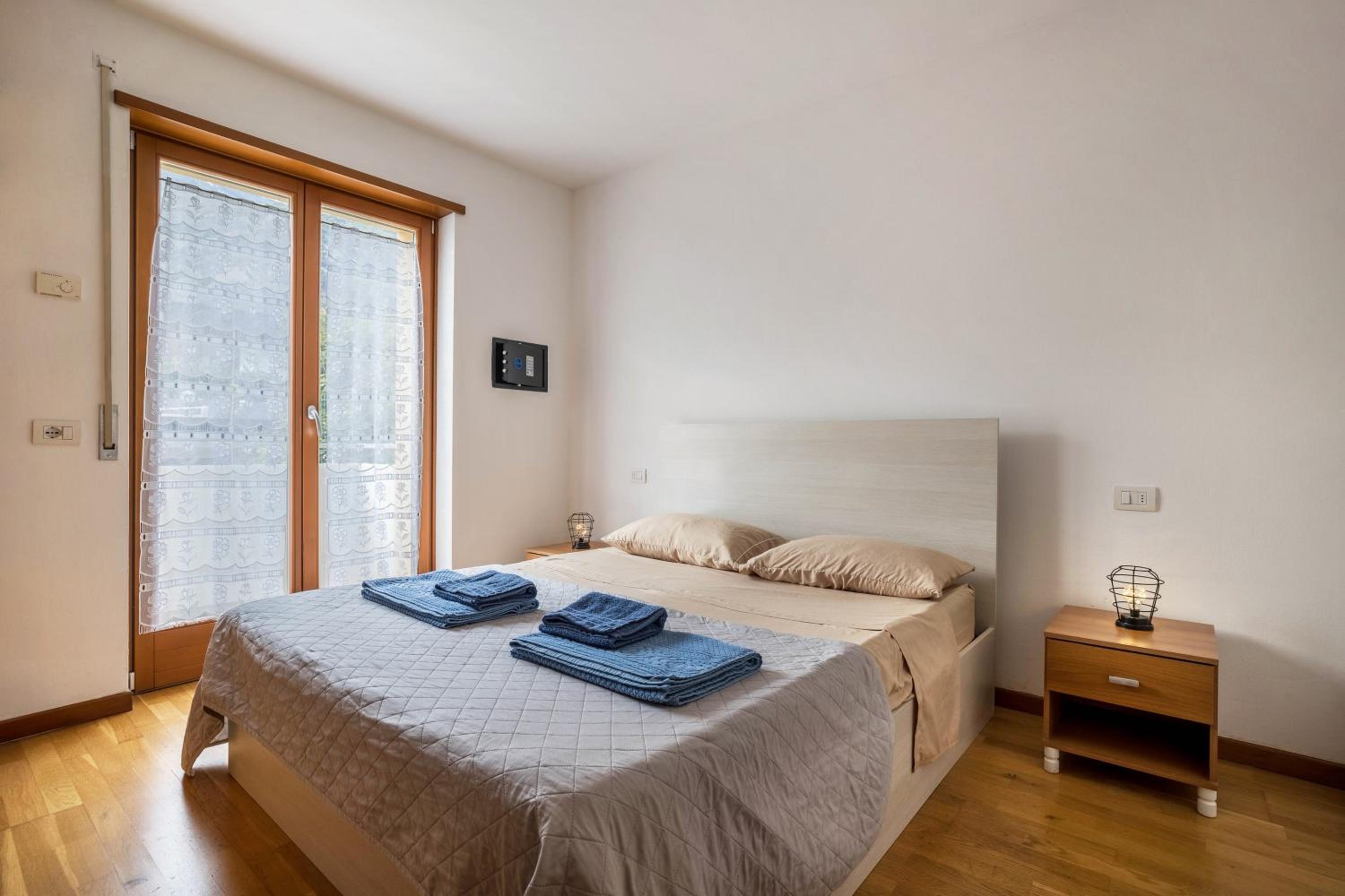 Superior One-Bedroom Apartment With Balcony