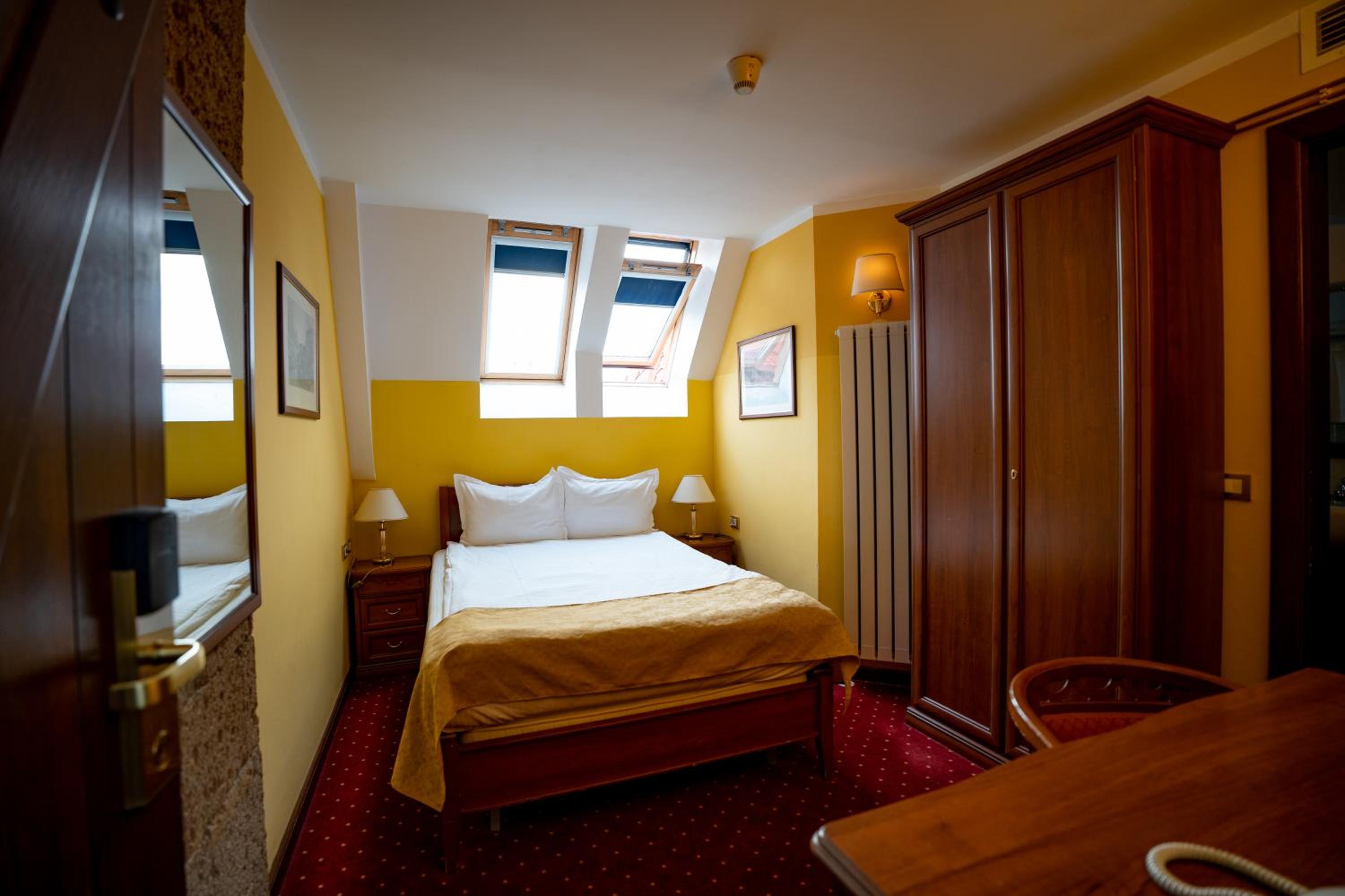 Economy Double Room 3*