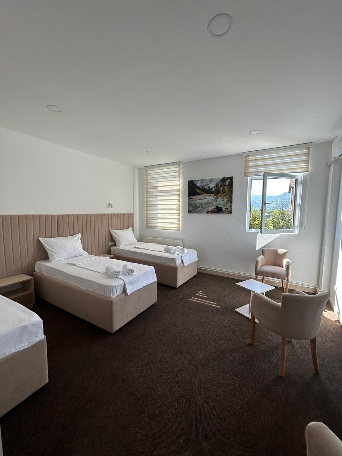Triple Room photo 3