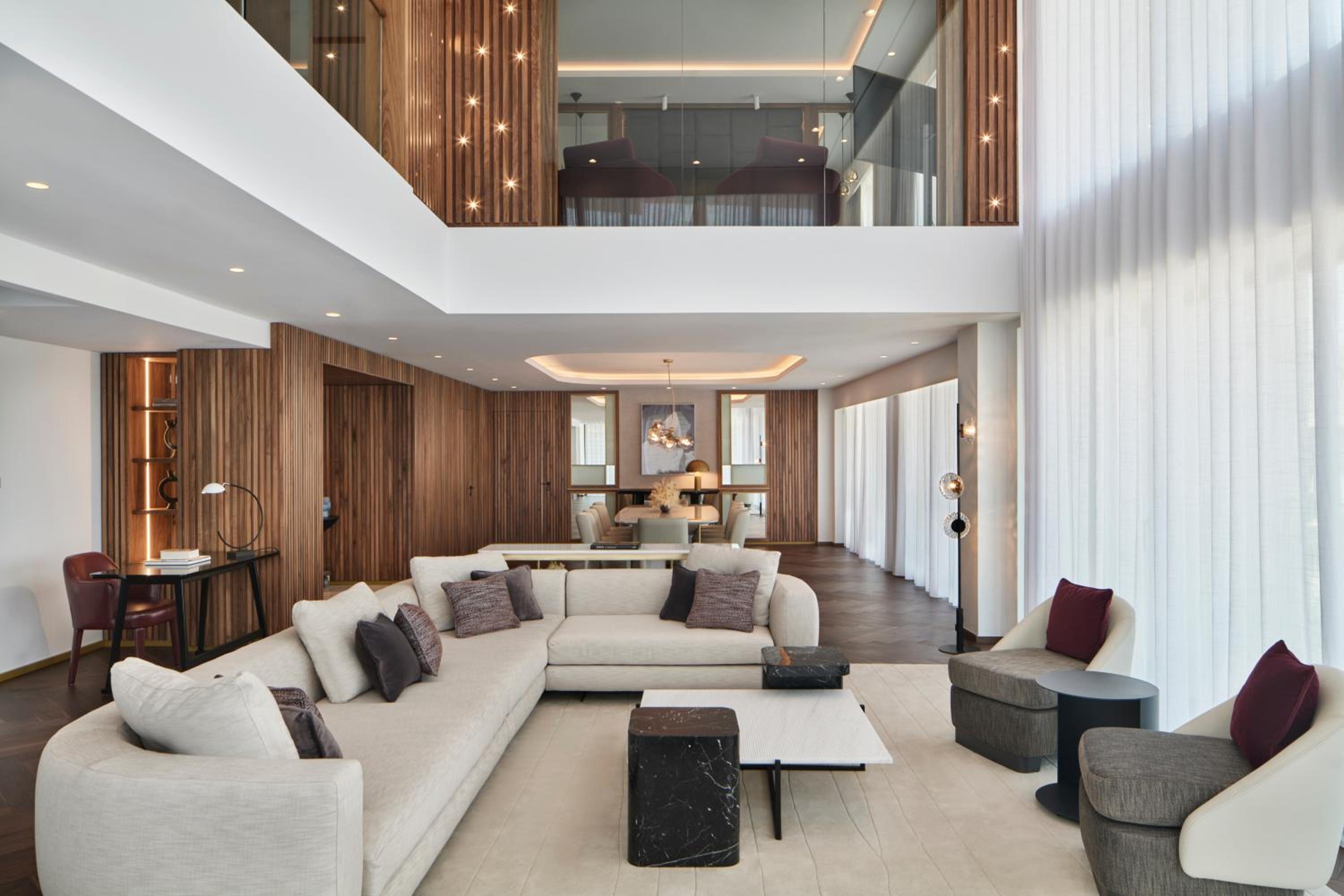 Bi-Level King Suite