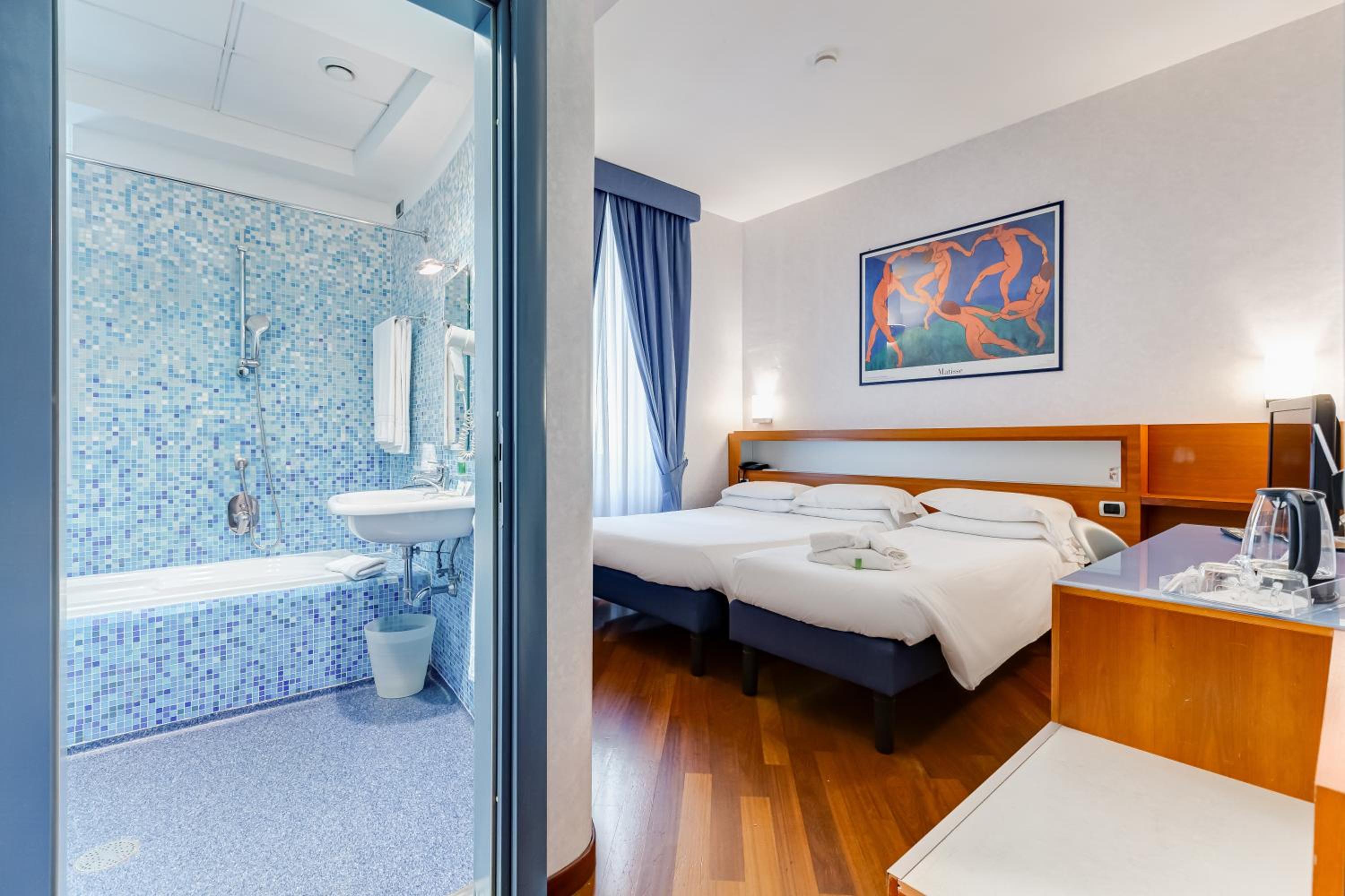 Superior King Room