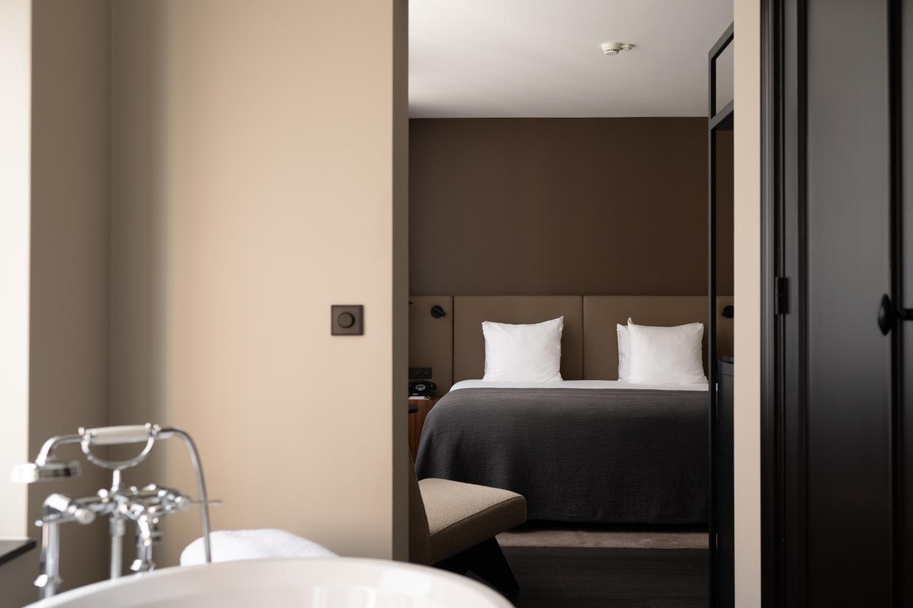 Deluxe room photo 3
