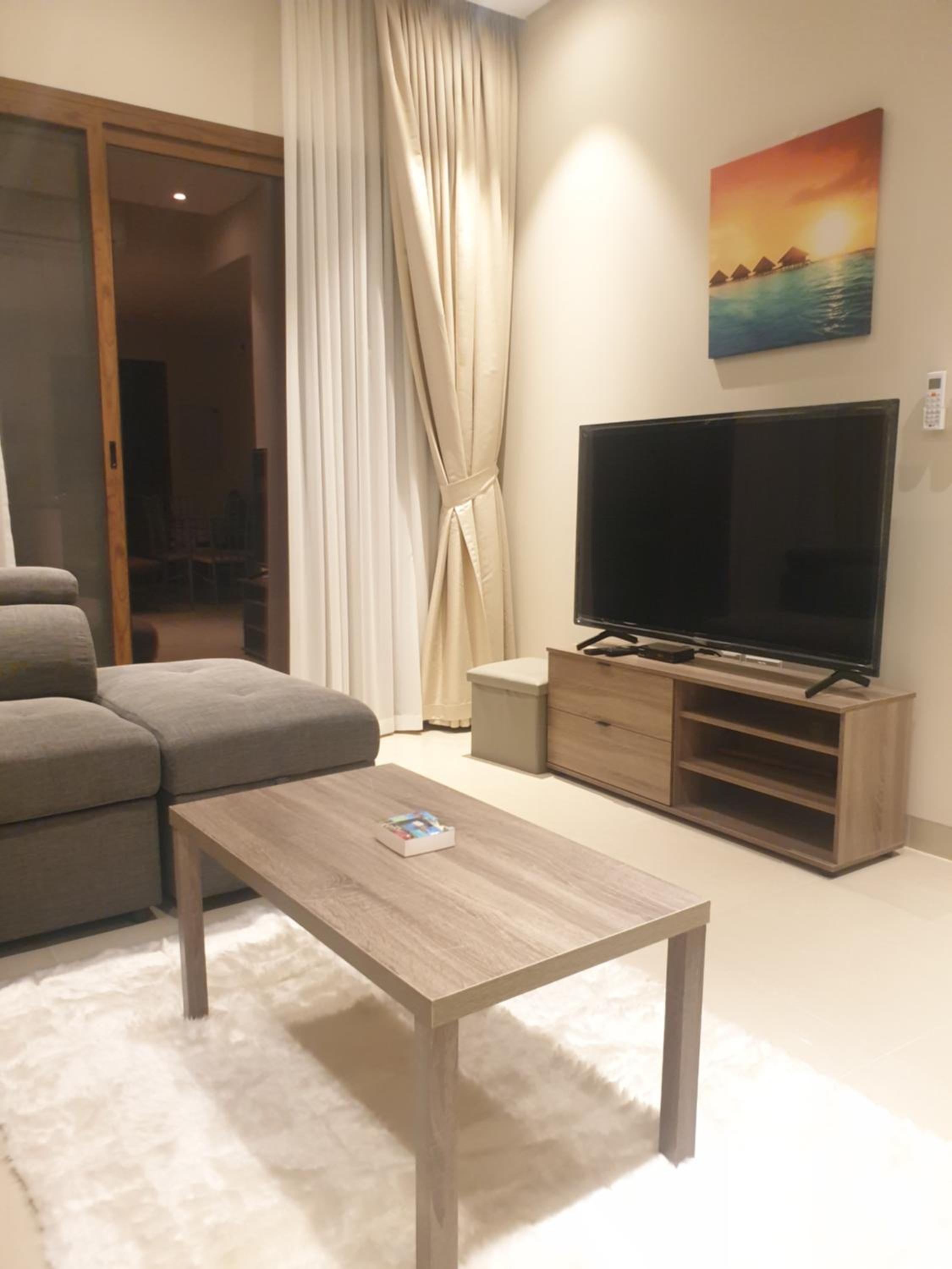 Two-Bedroom Deluxe Apartment with Ocean View photo 2