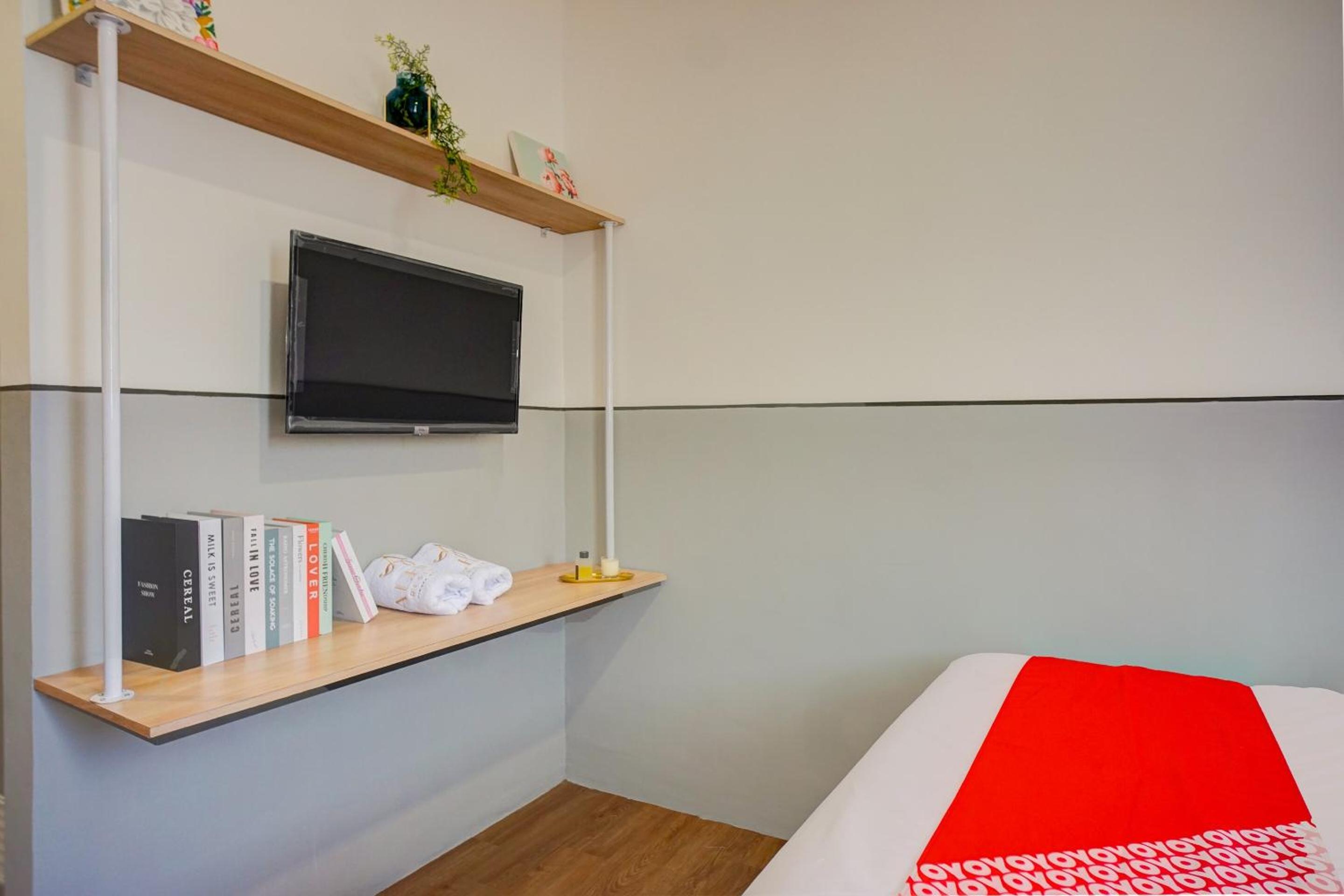 Standard Double Room - Photo 5