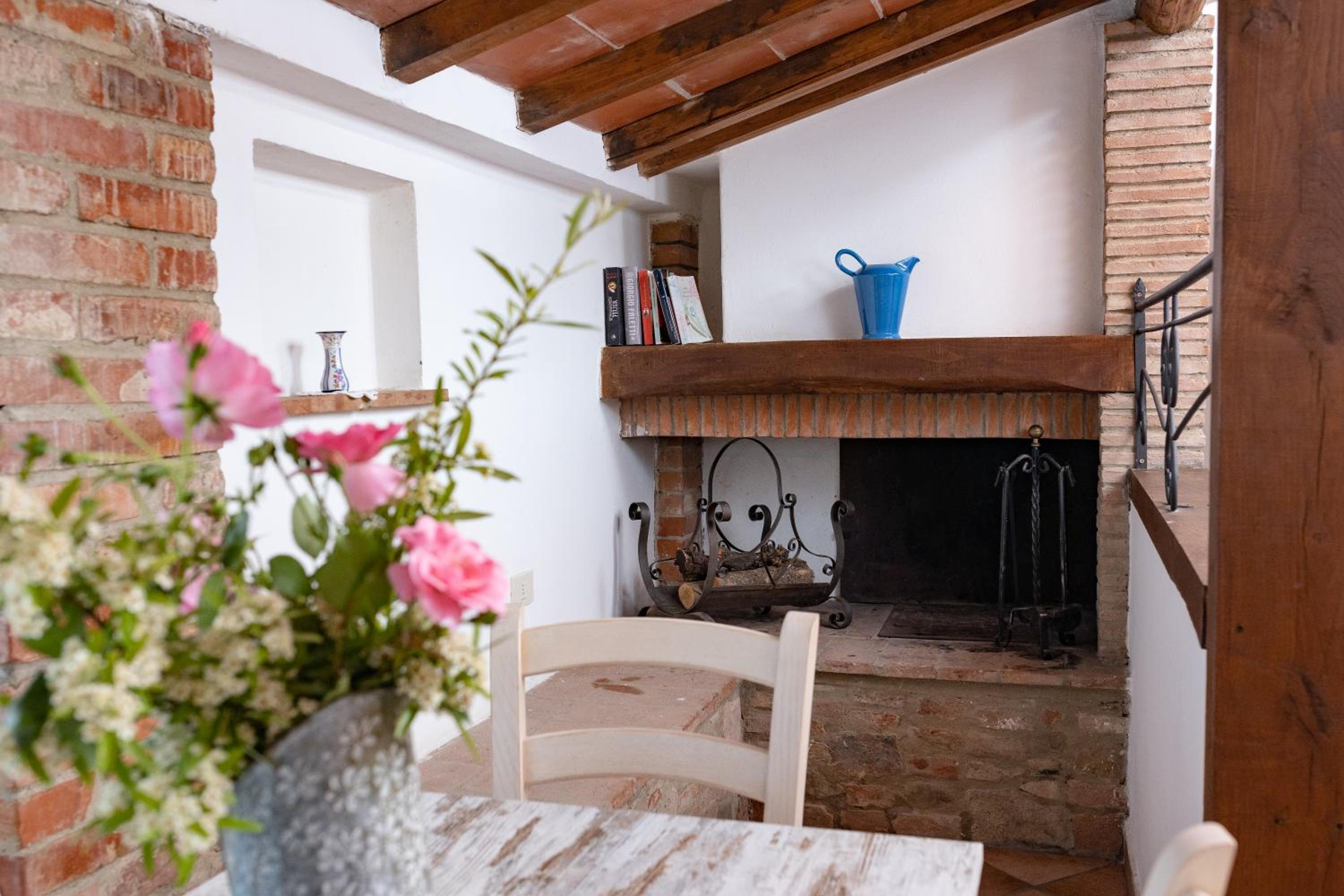 Apartment - Ground Floor photo 2