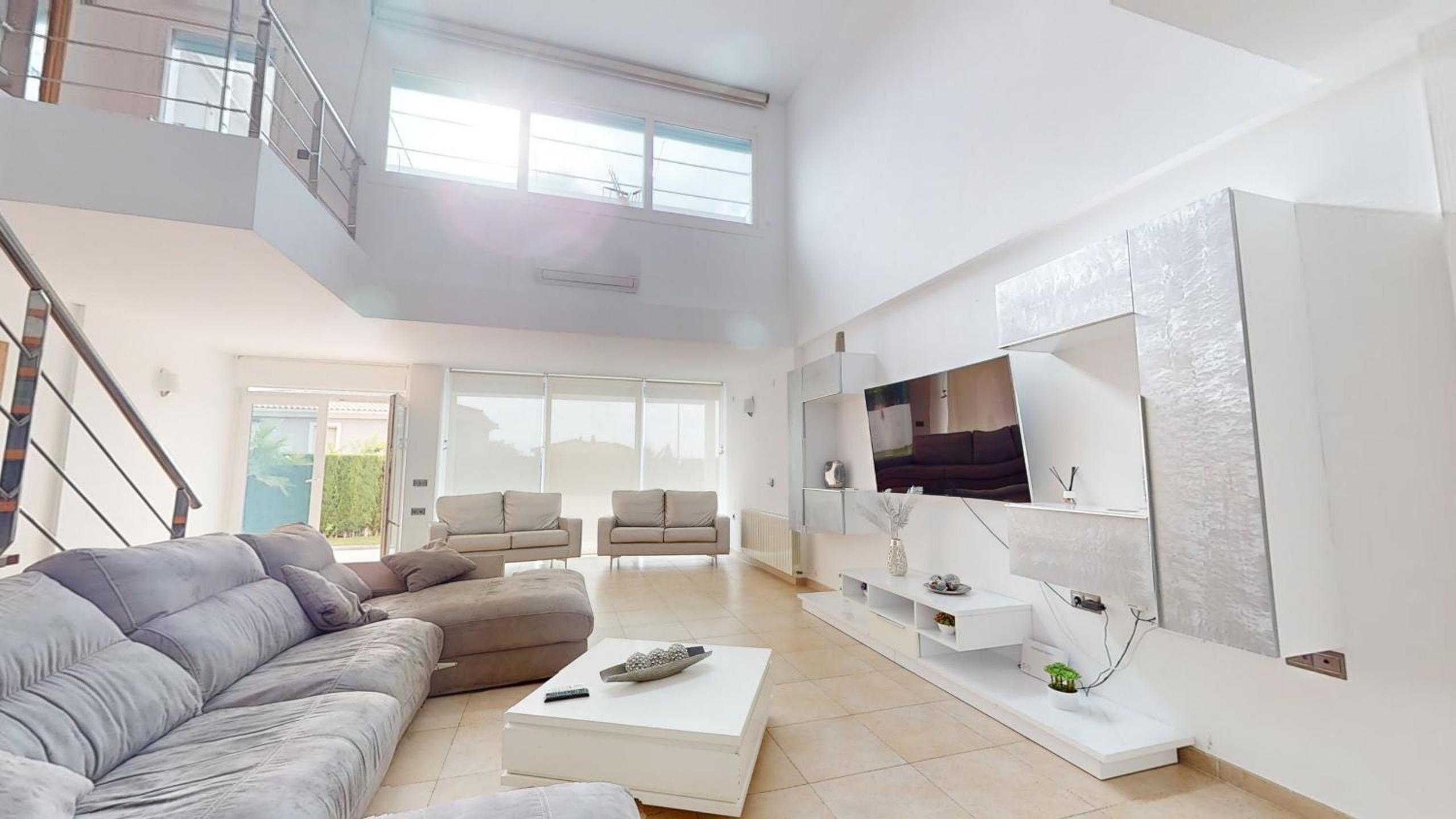 Villa con piscina privada
