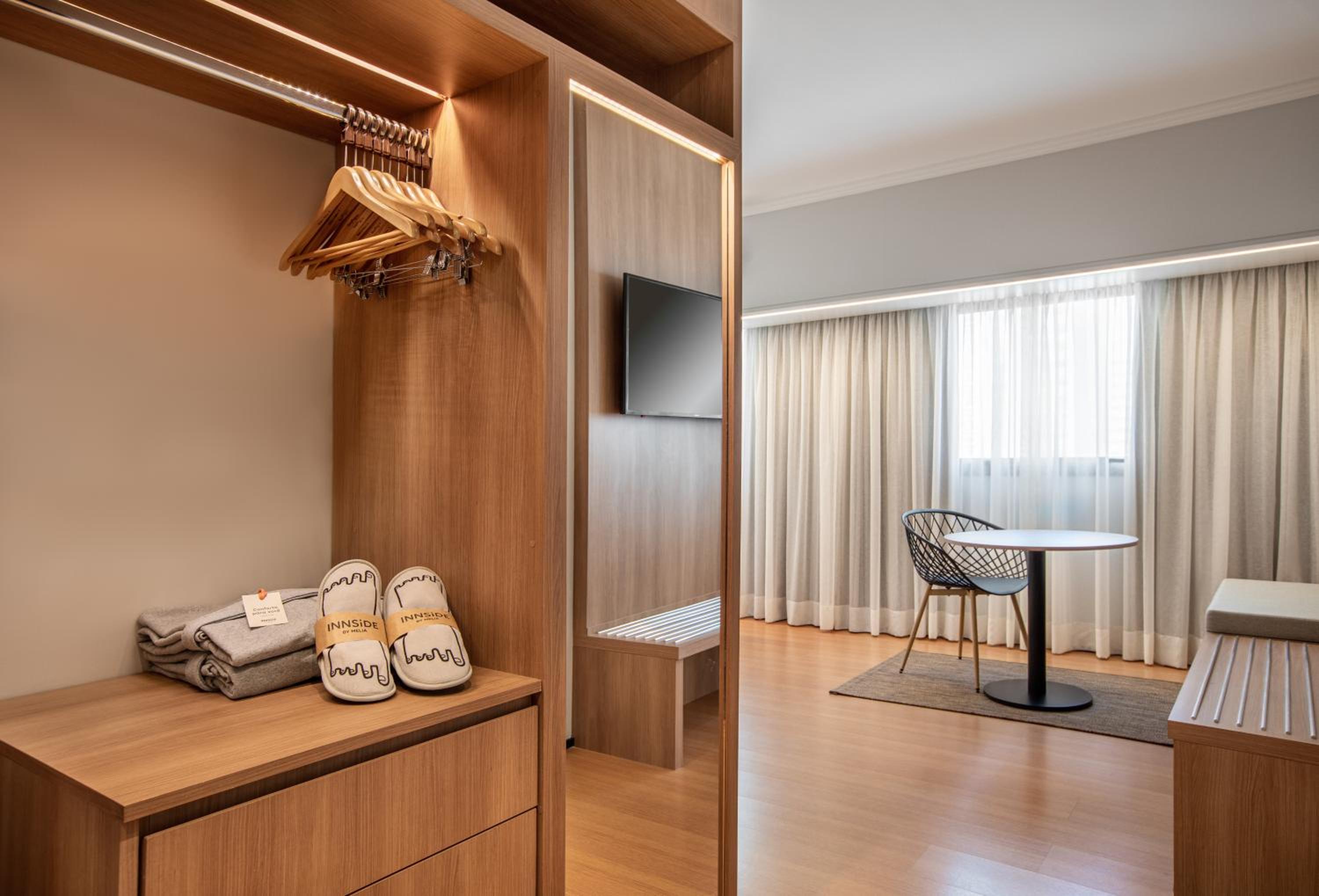 The Innside Premium Room Twin - Photo 6