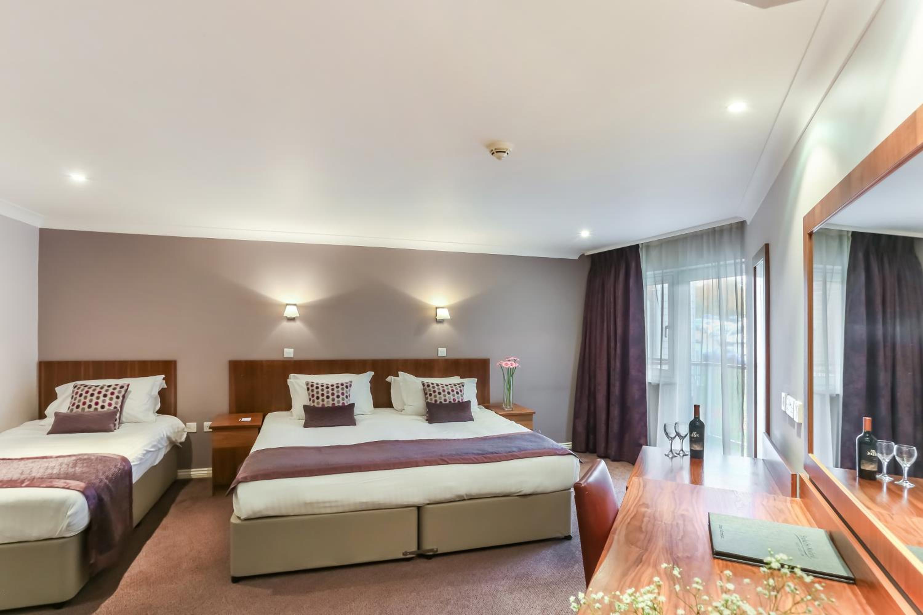 Club Triple Room - Photo 5
