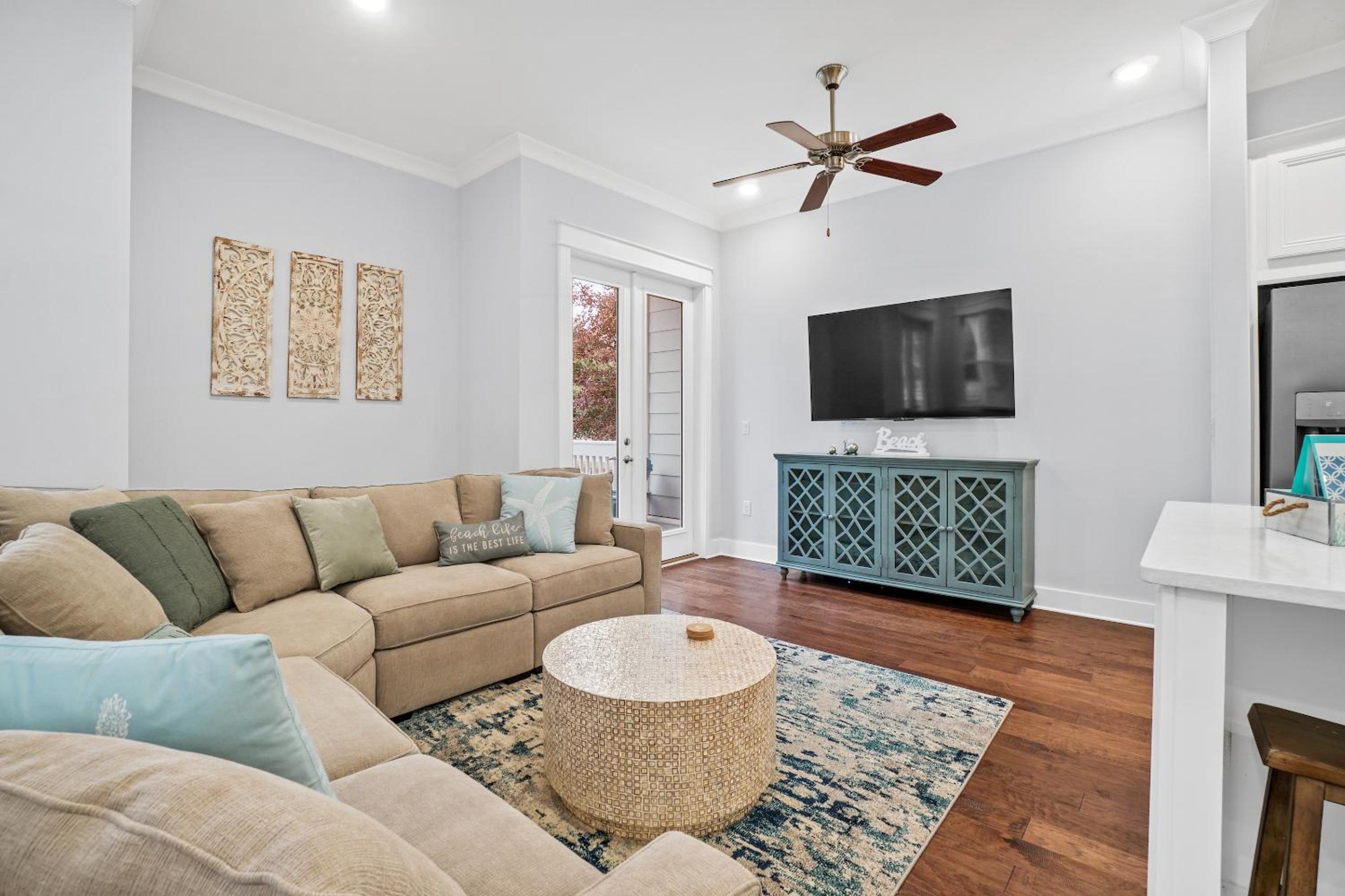 Three-Bedroom Townhouse photo 1