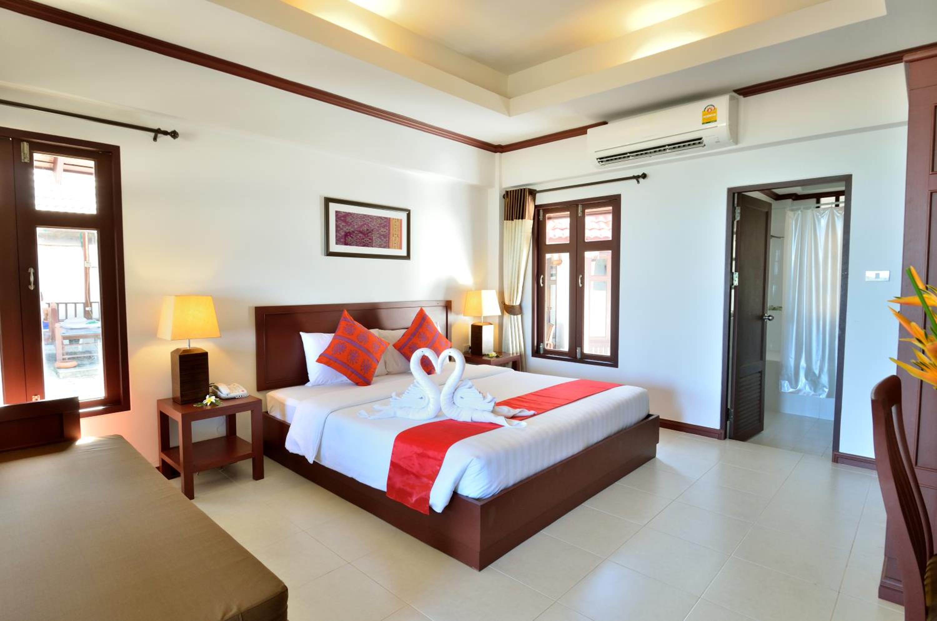 Beach Bungalow - Photo 7