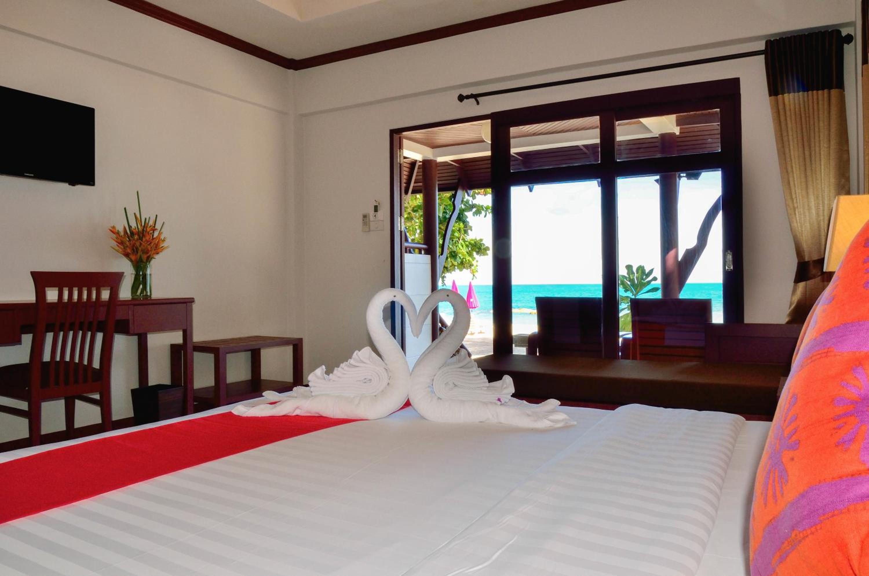 Beach Bungalow - Photo 10