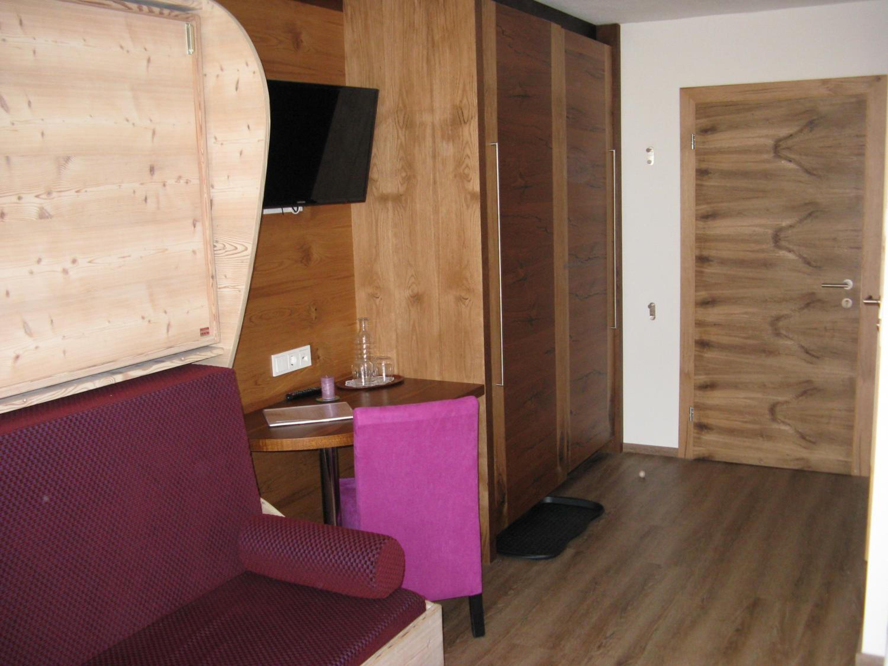 Triple Room with Balcony photo 2