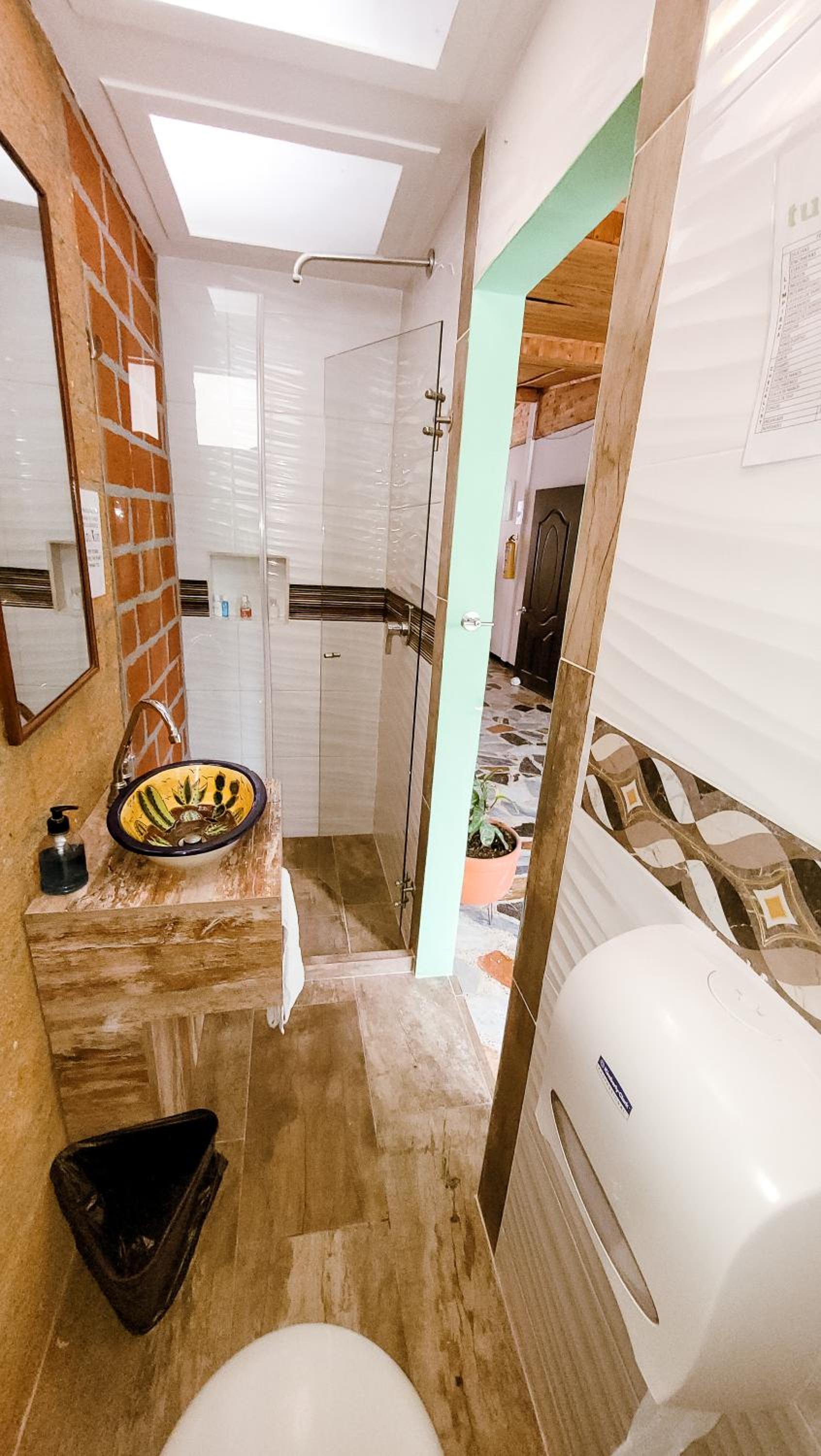 Double or Twin Room with Shared Bathroom photo 3