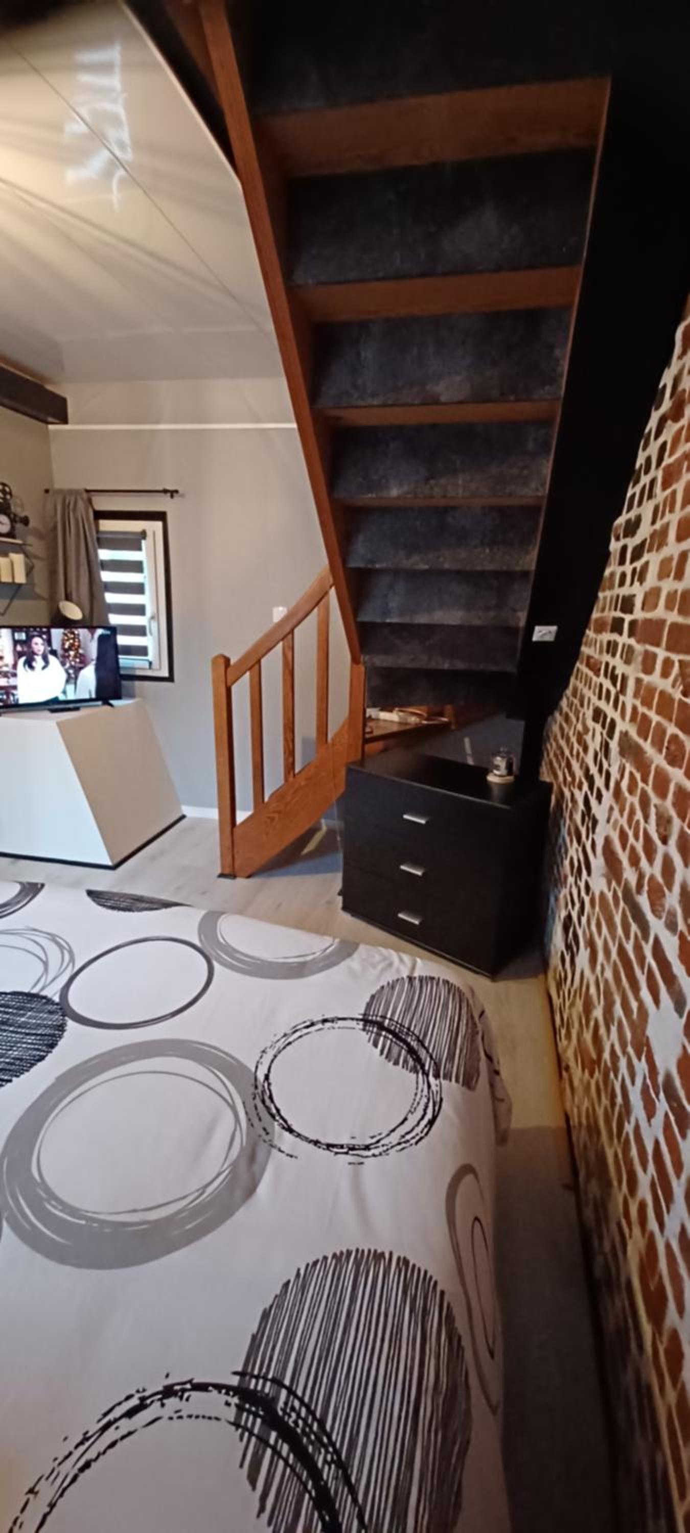 Two-Bedroom House - Photo 32