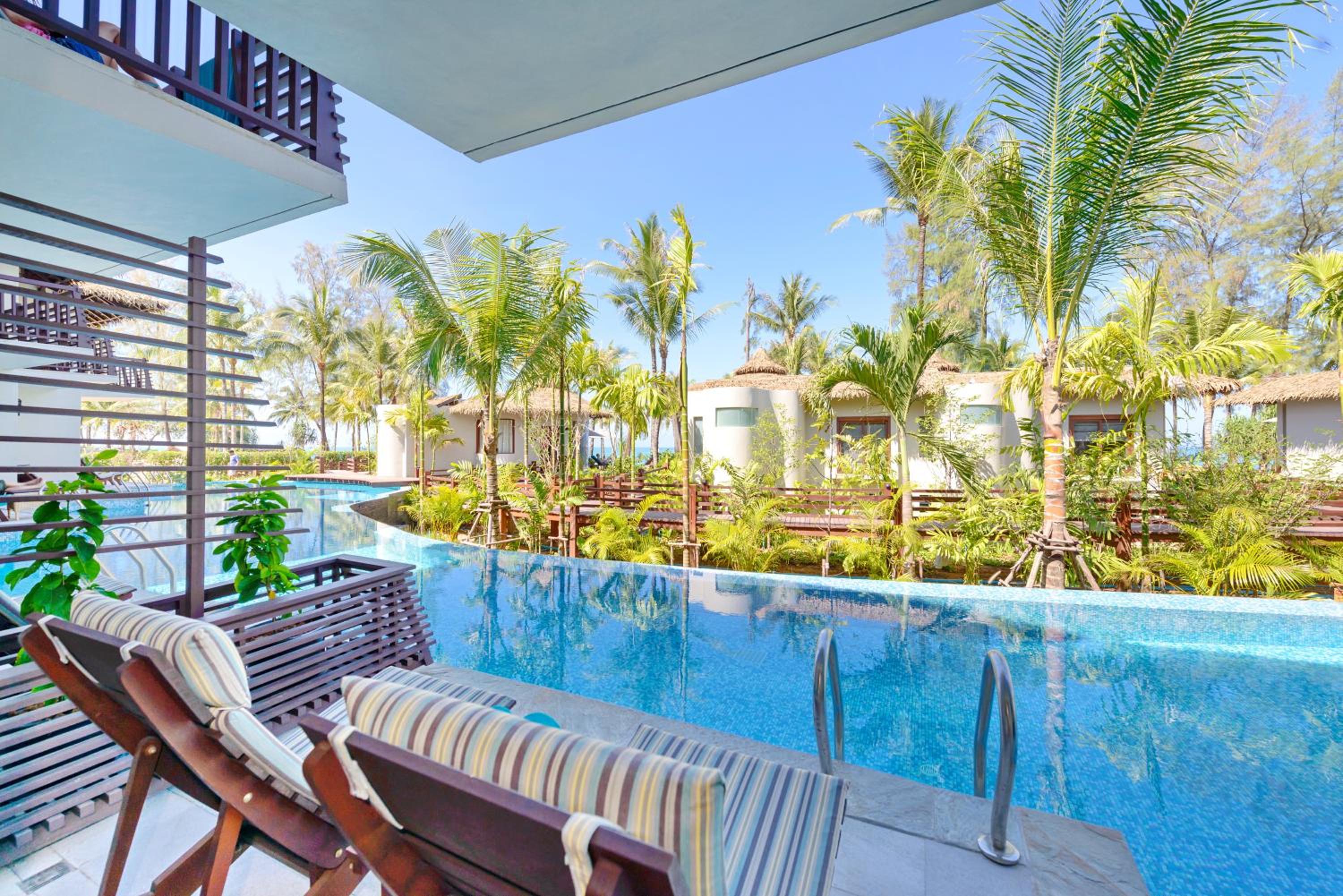 Deluxe Double or Twin Room With Pool Access - Adults Only - Photo 3