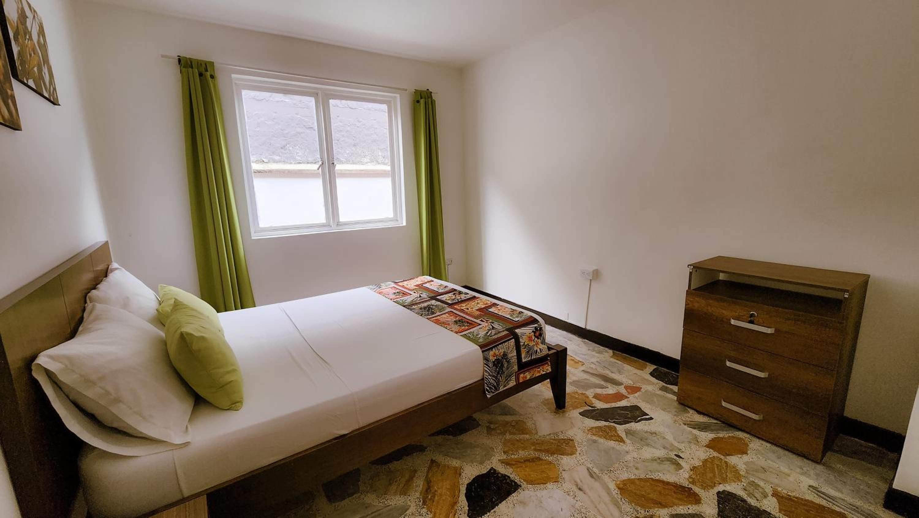Standard Double Room with Shared Bathroom photo 2