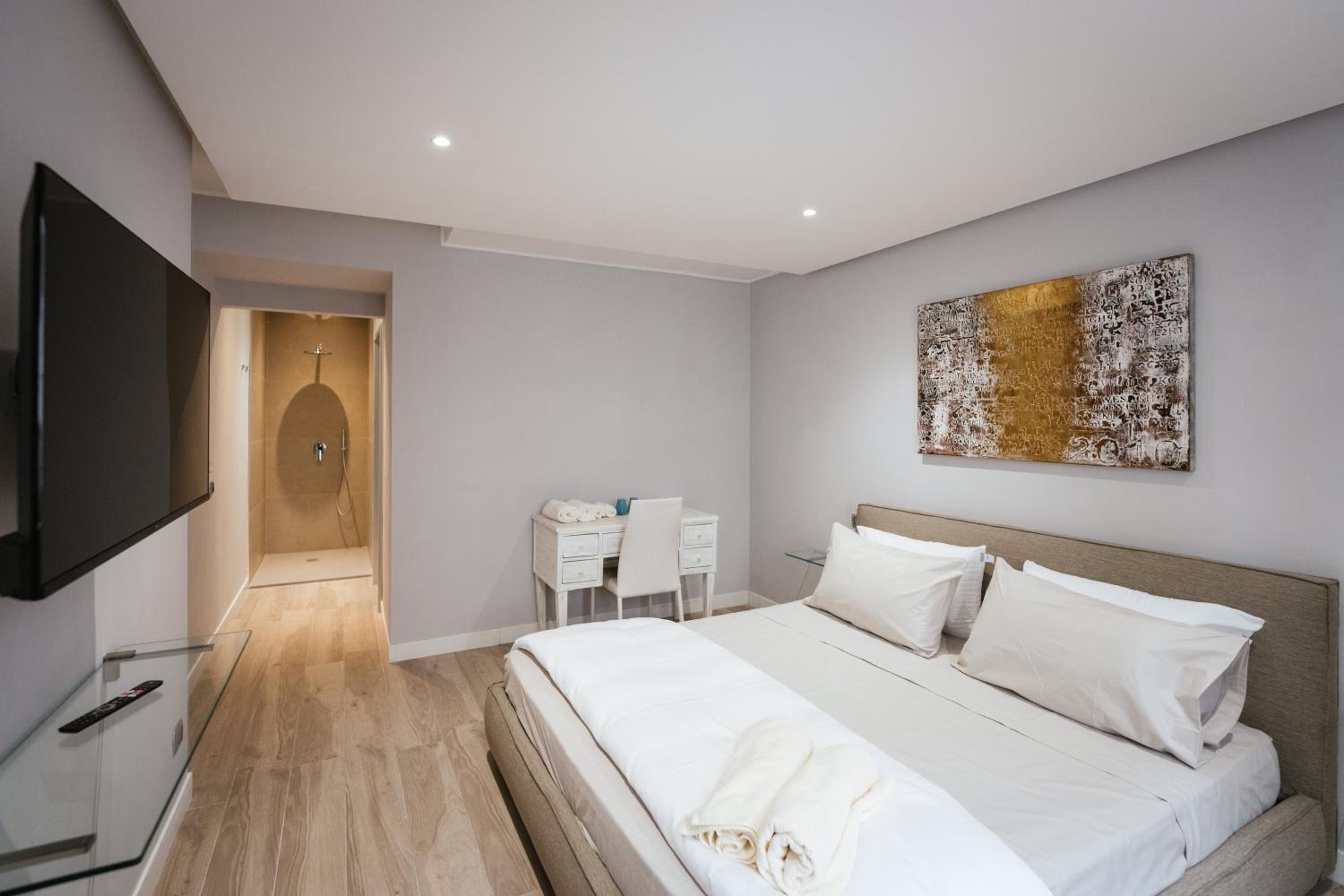 Superior King Room photo 1