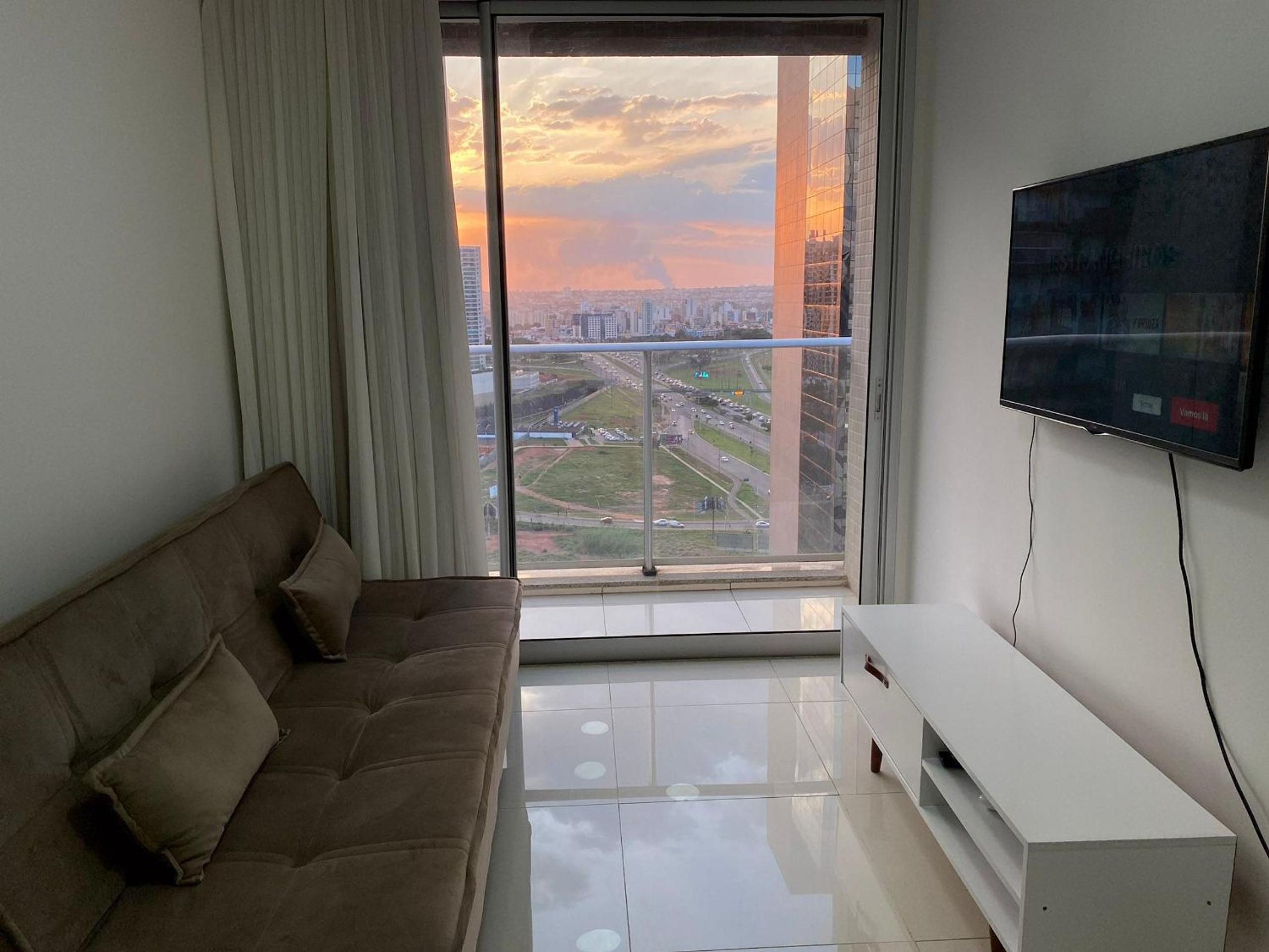 Apartment with Balcony photo 3