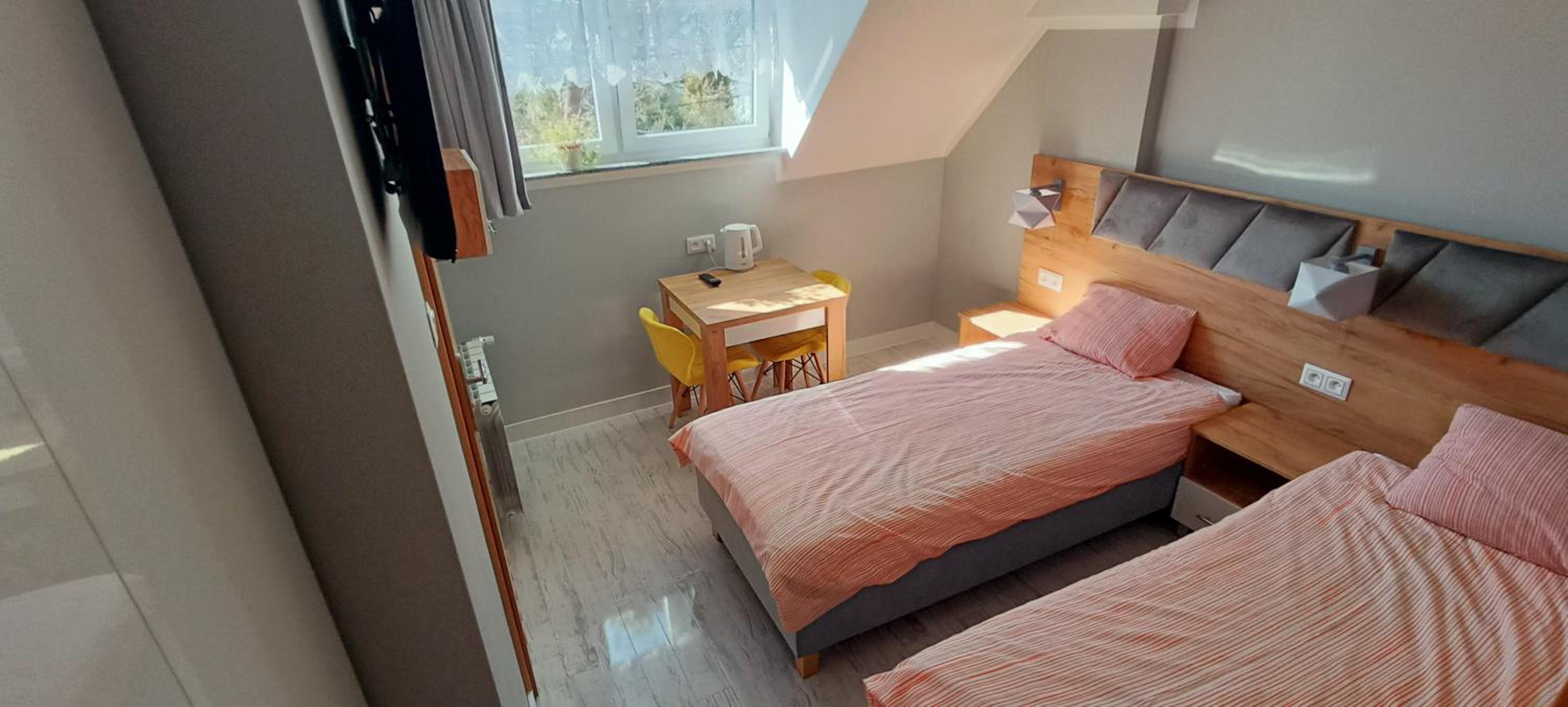 Deluxe Double Room with Shower photo 1