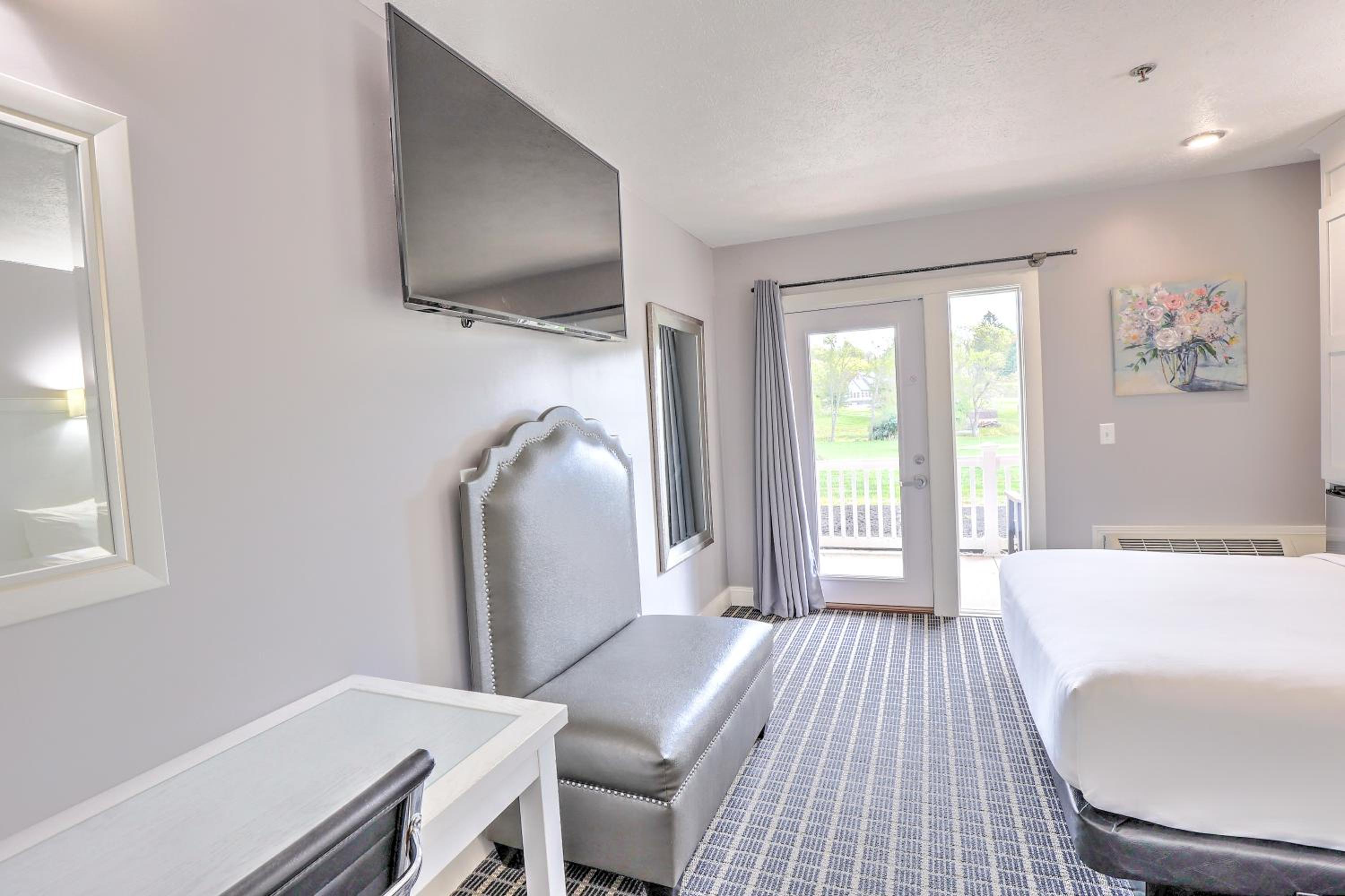 Double Room with Spa Bath photo 1