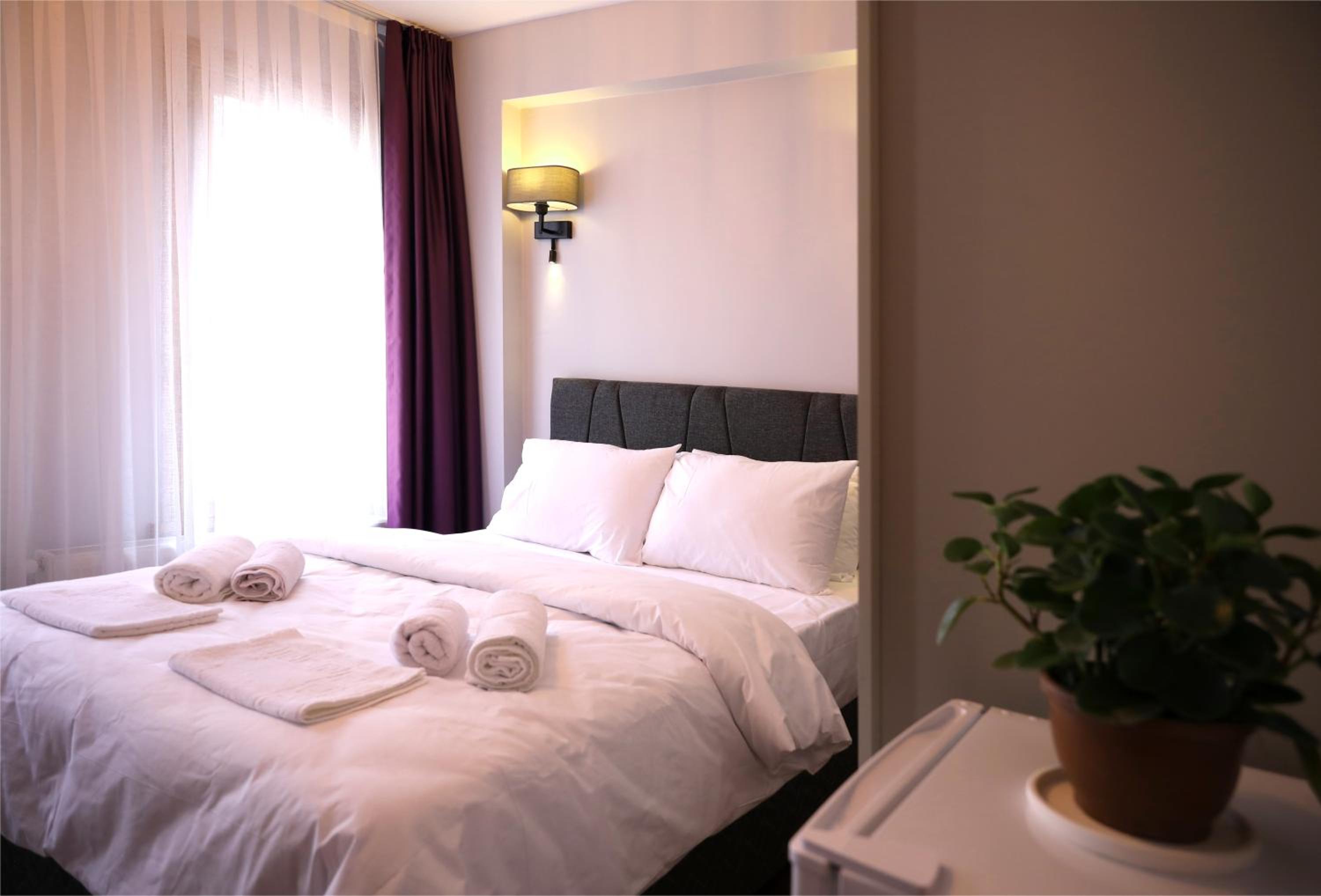 Standard Double Room photo 2
