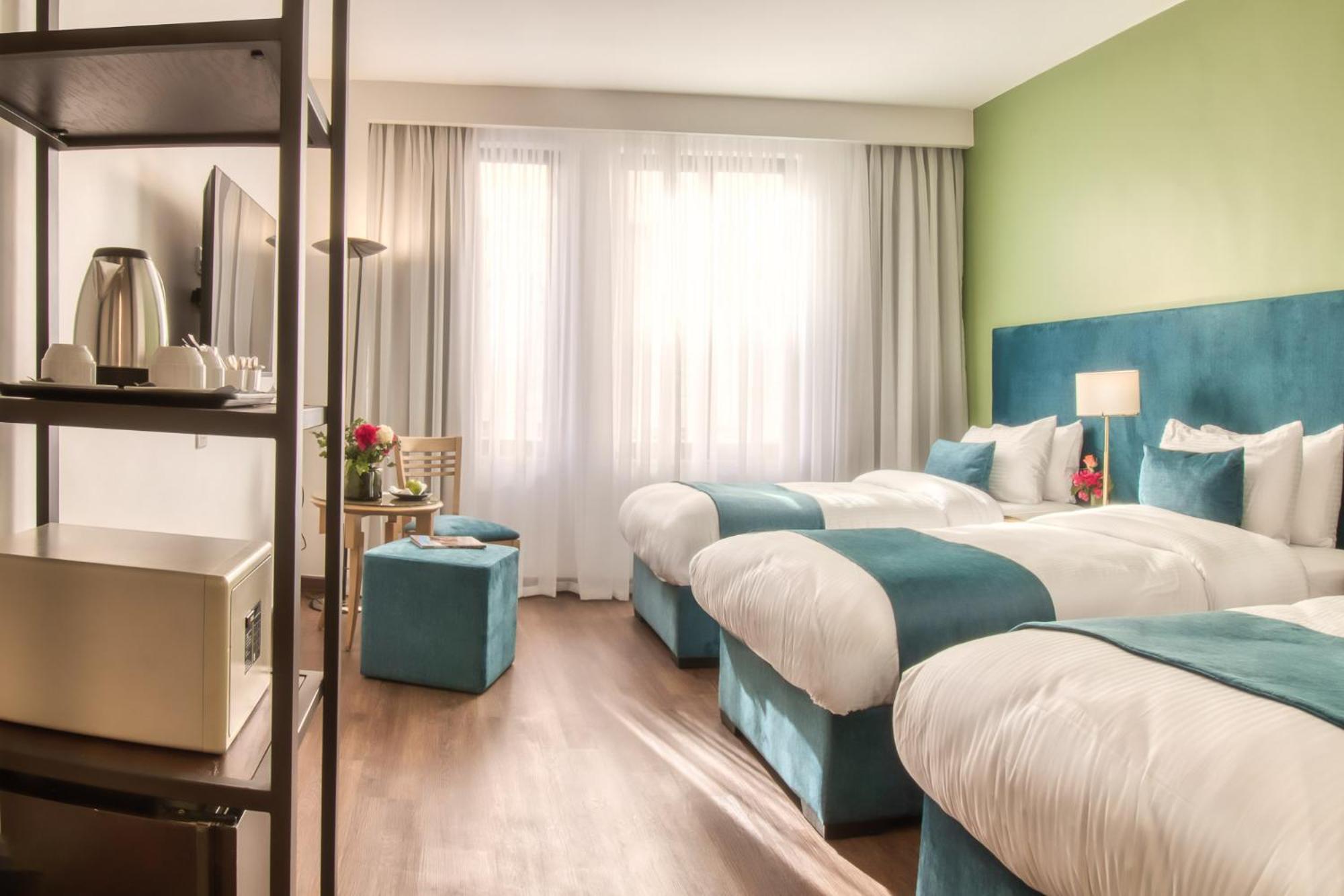 Standard Triple Room - Photo 1