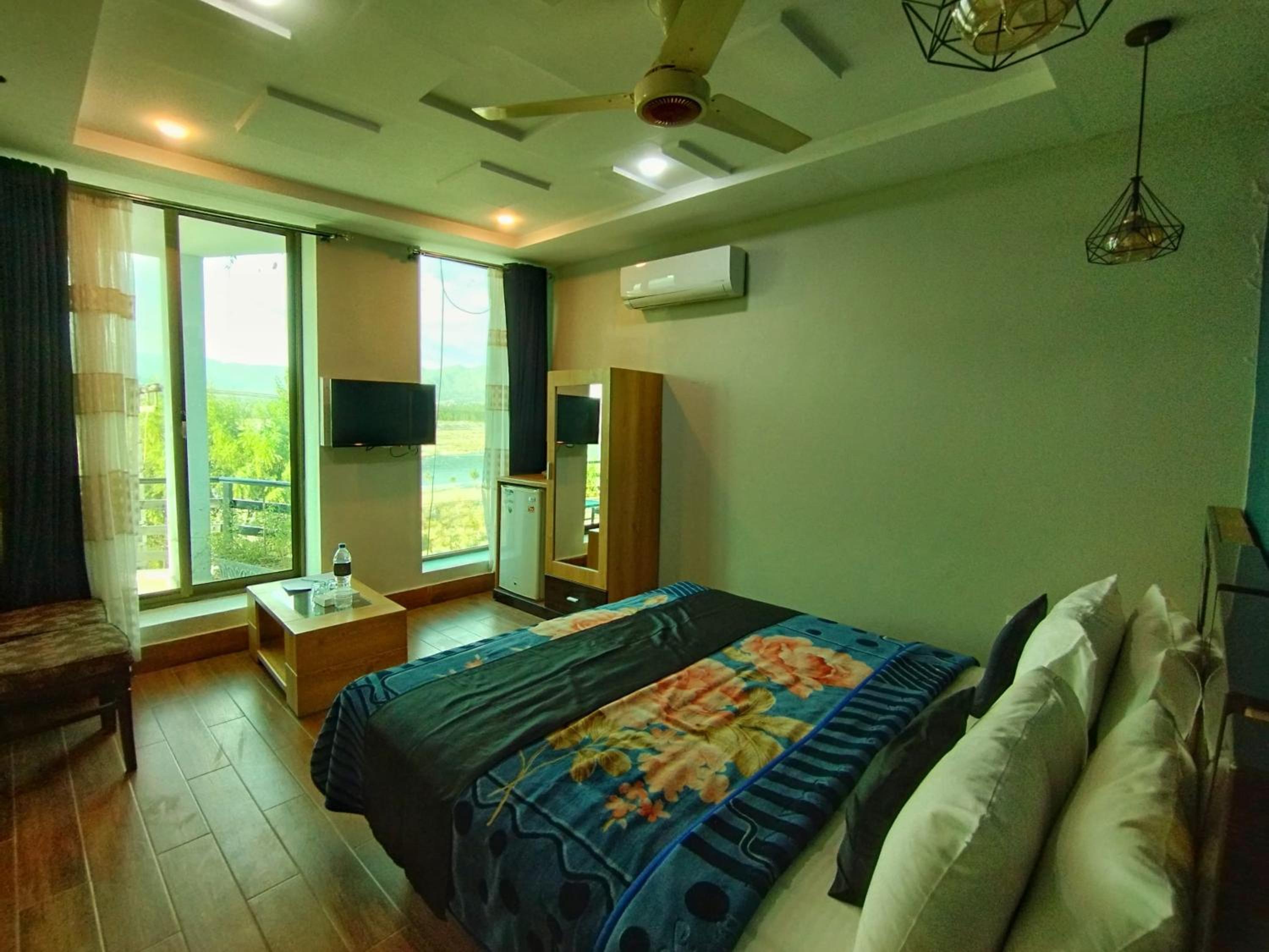 Deluxe Double Room - Photo 2