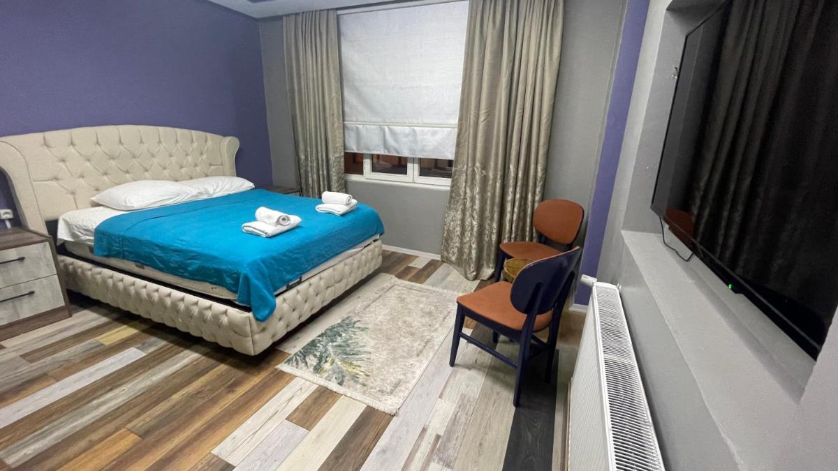 Deluxe Double Room with Shower photo 2