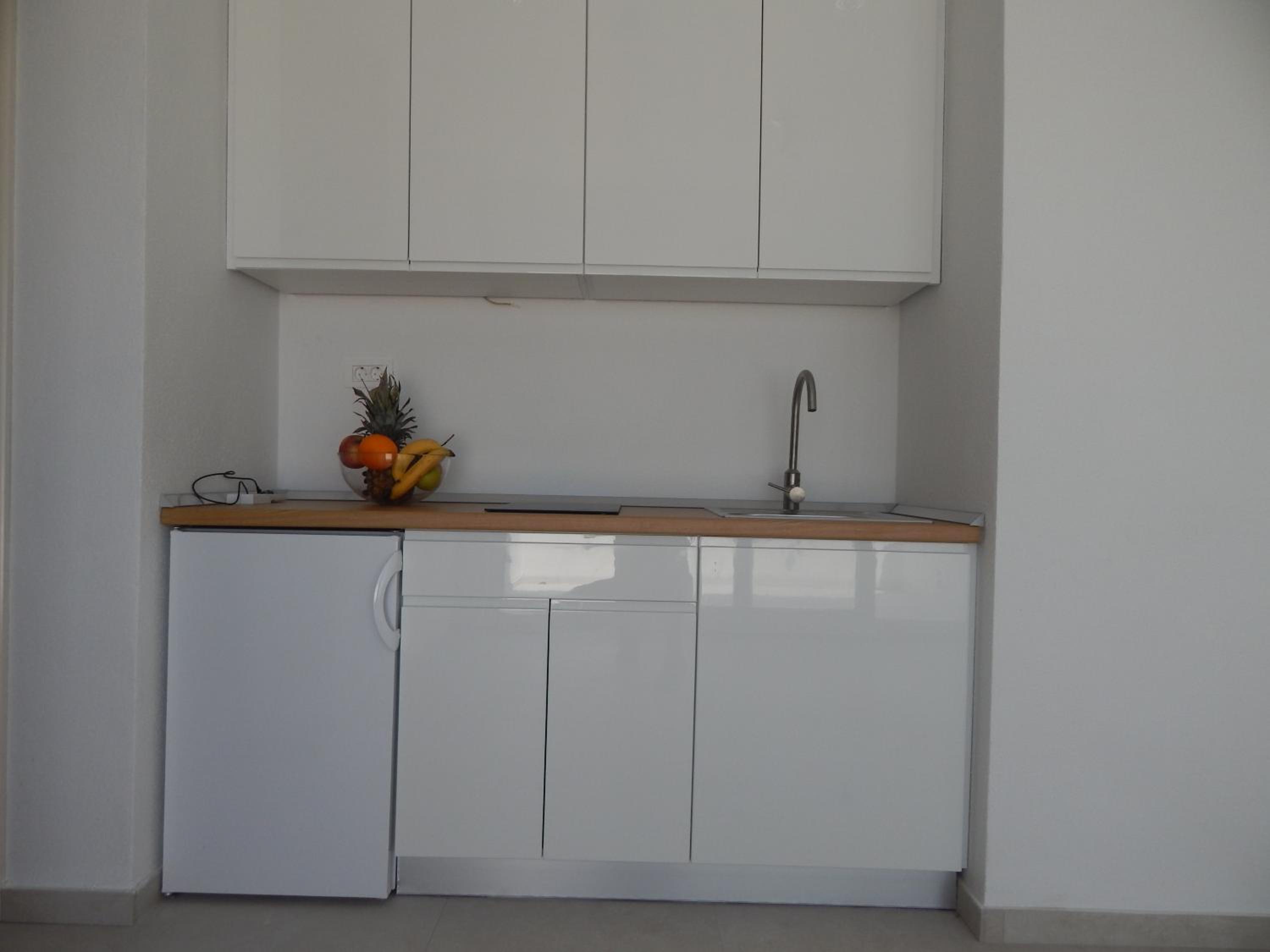 Double Room - Photo 9