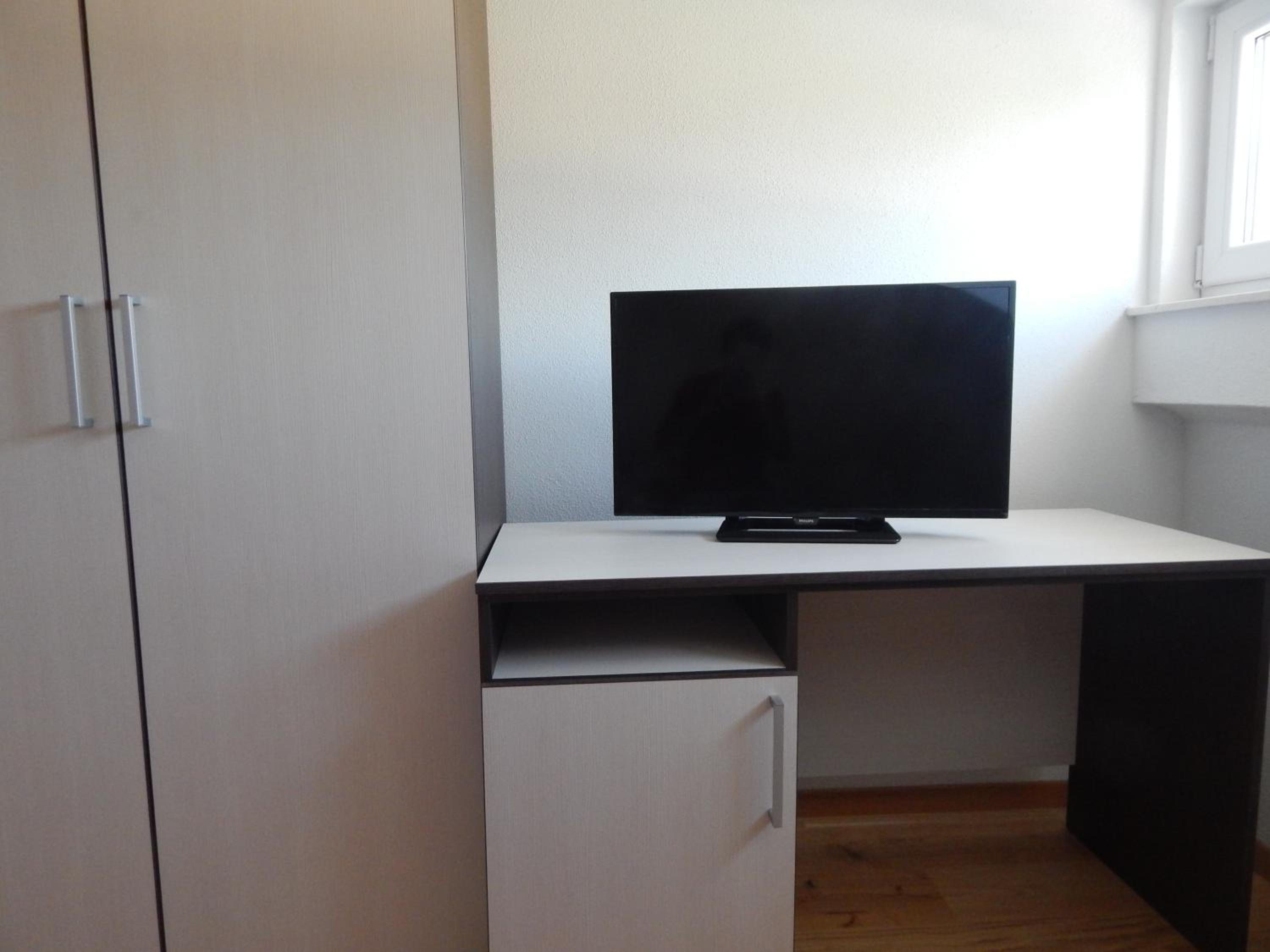 Double Room - Photo 4