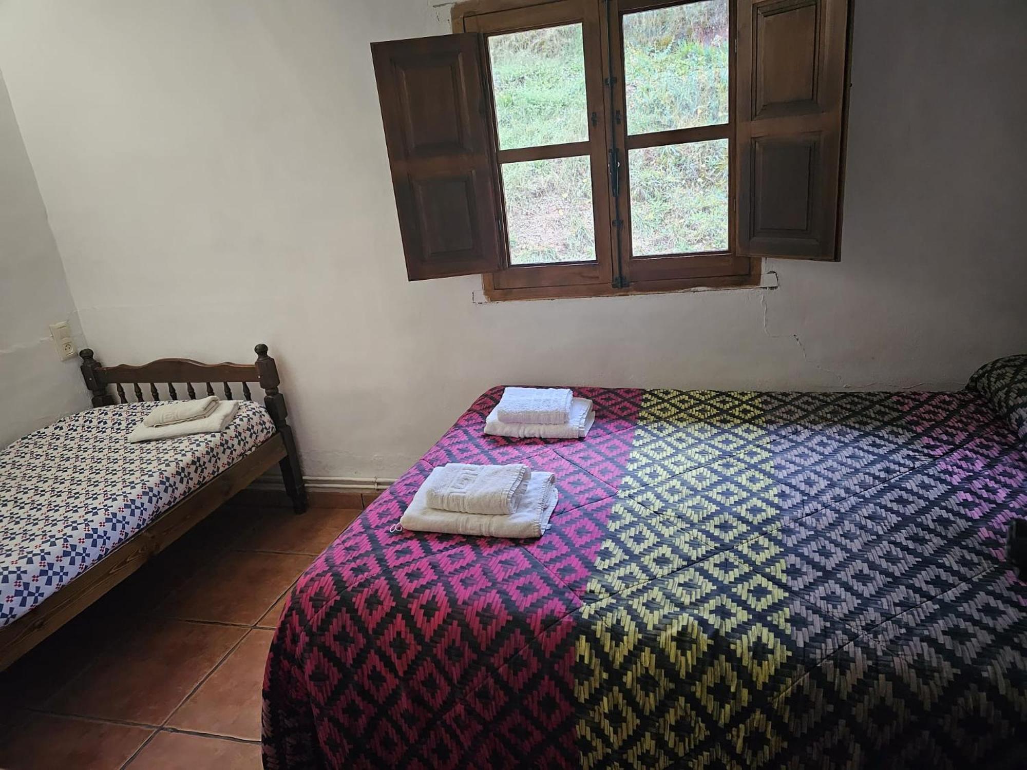 Casa adosada de tres habitaciones