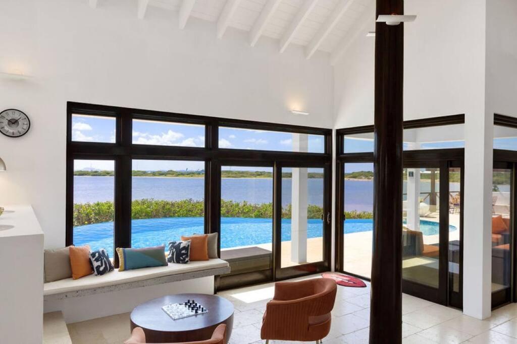 Four-Bedroom Holiday Home photo 2