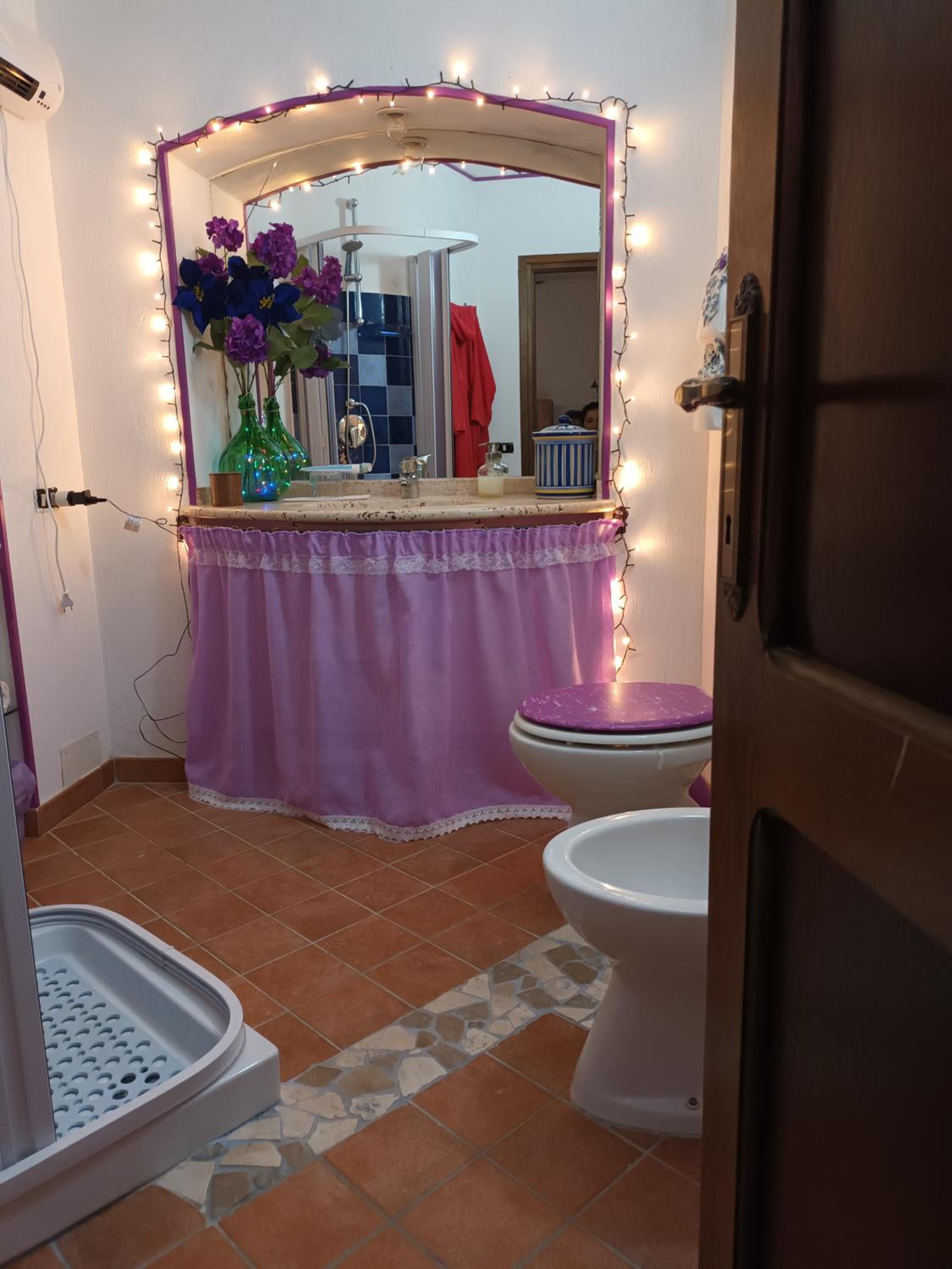 One-Bedroom Apartment - Photo 18