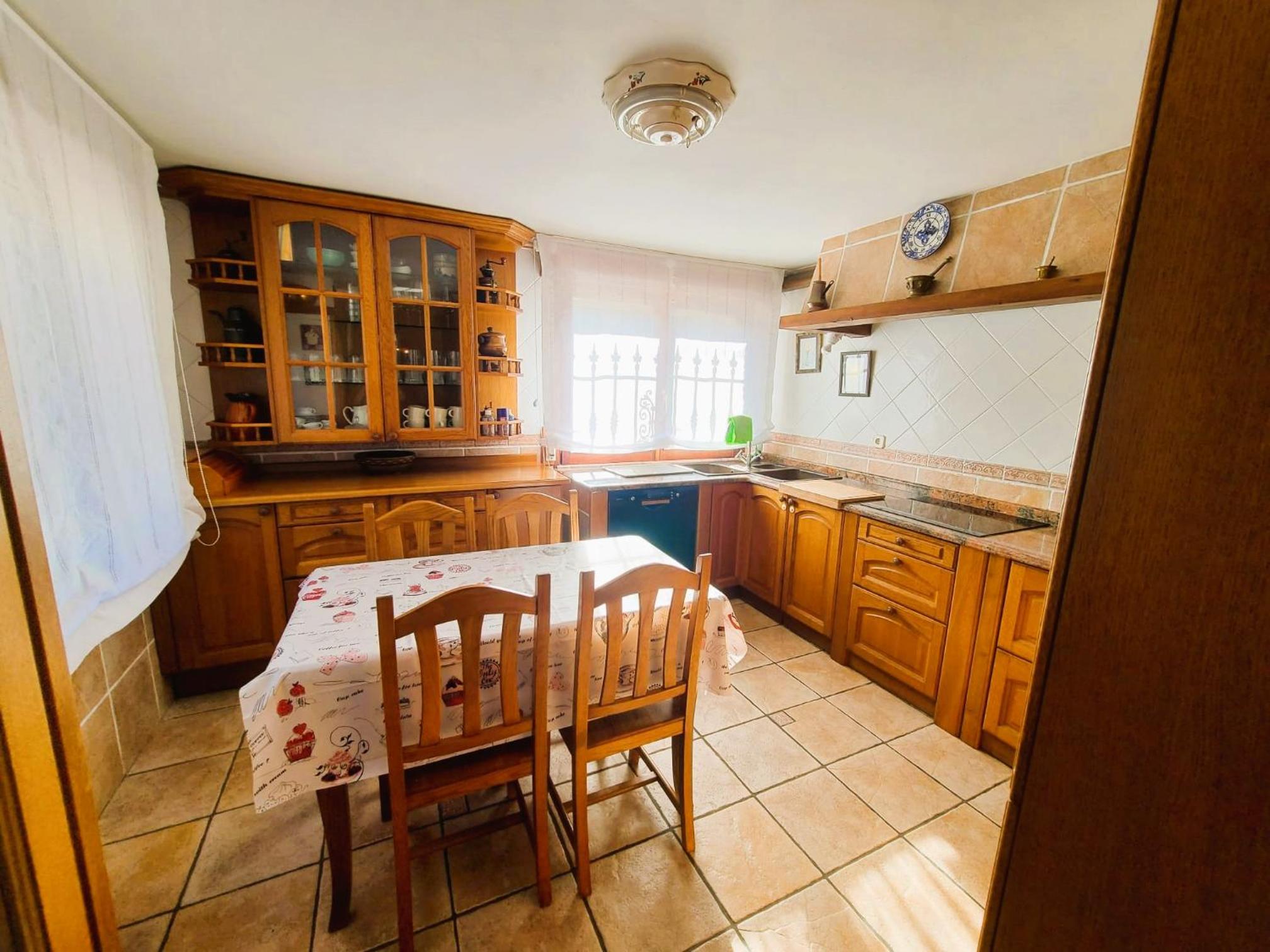 Villa photo 3