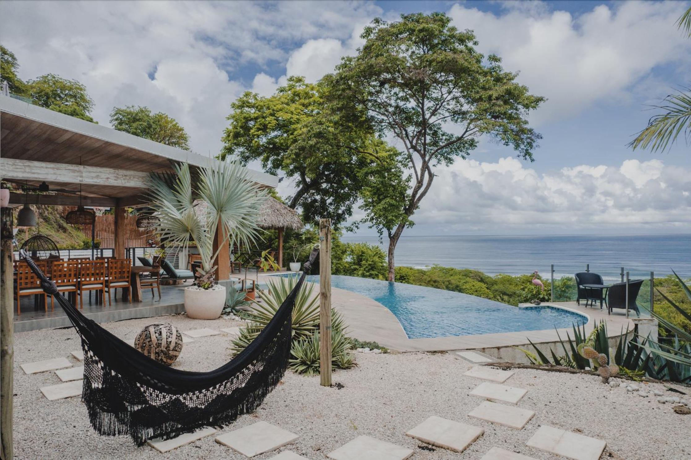 Villa photo 1