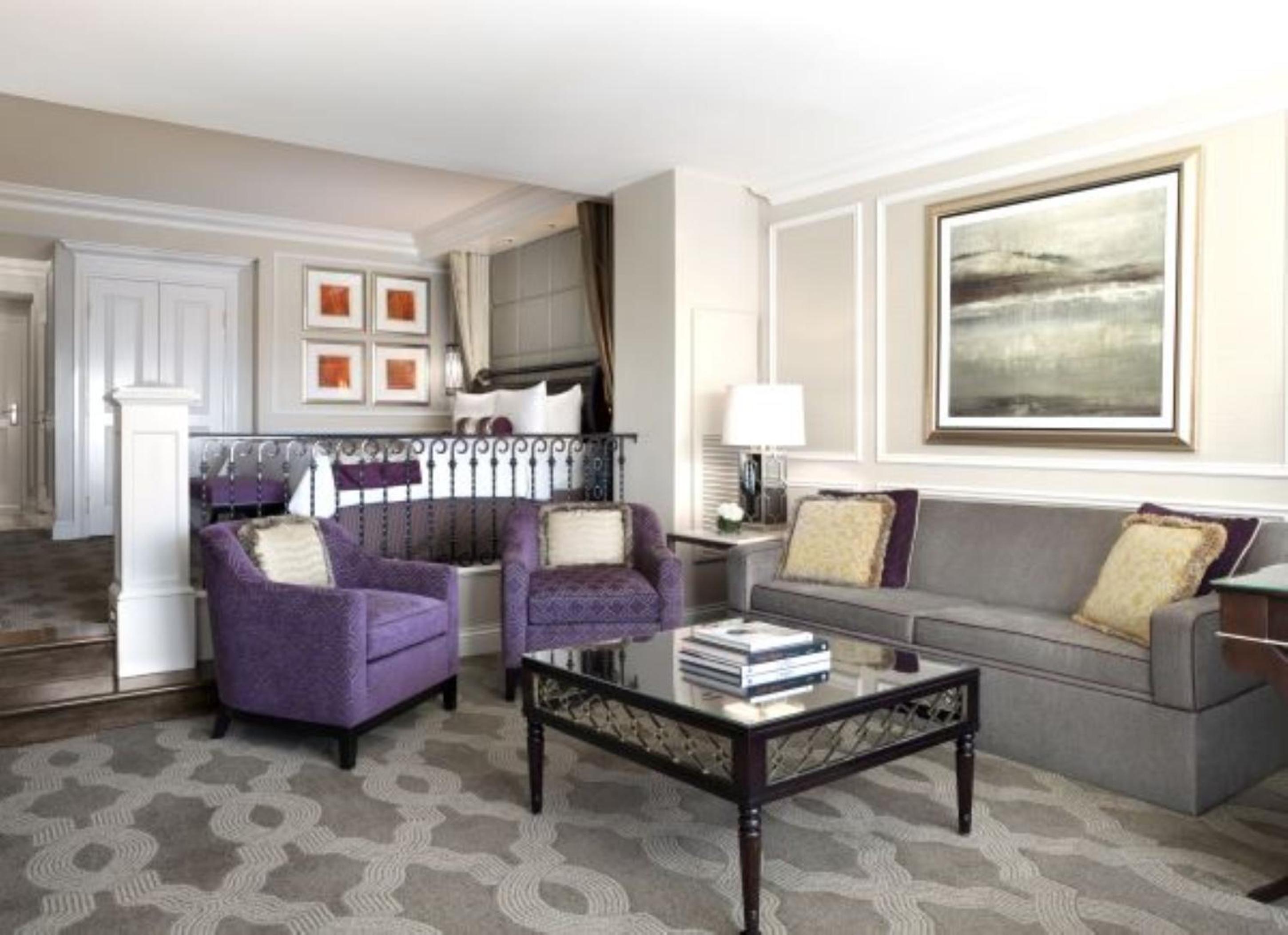 Venetian Luxury King Suite Sphere View