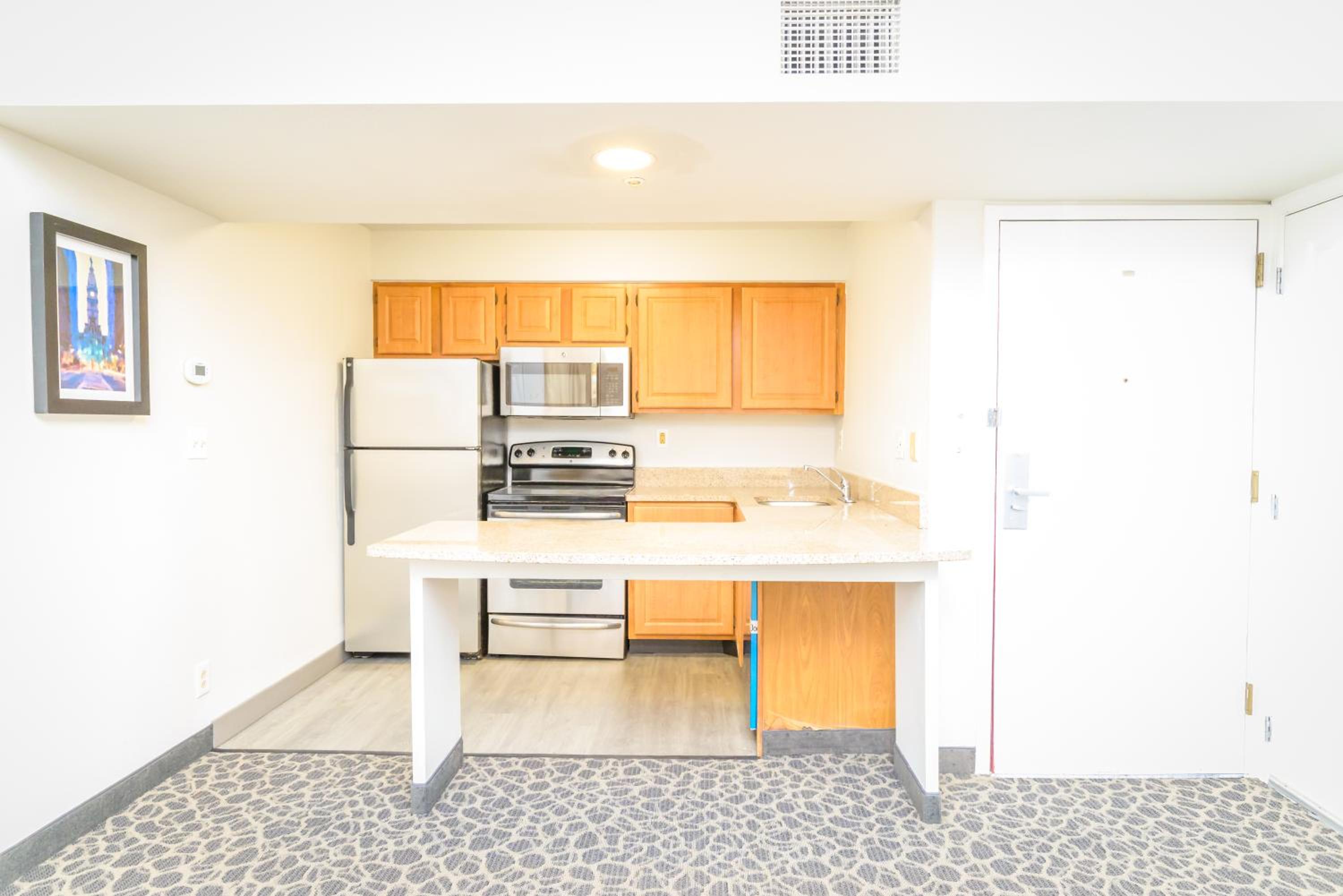 Deluxe Double or Twin Room - Photo 7