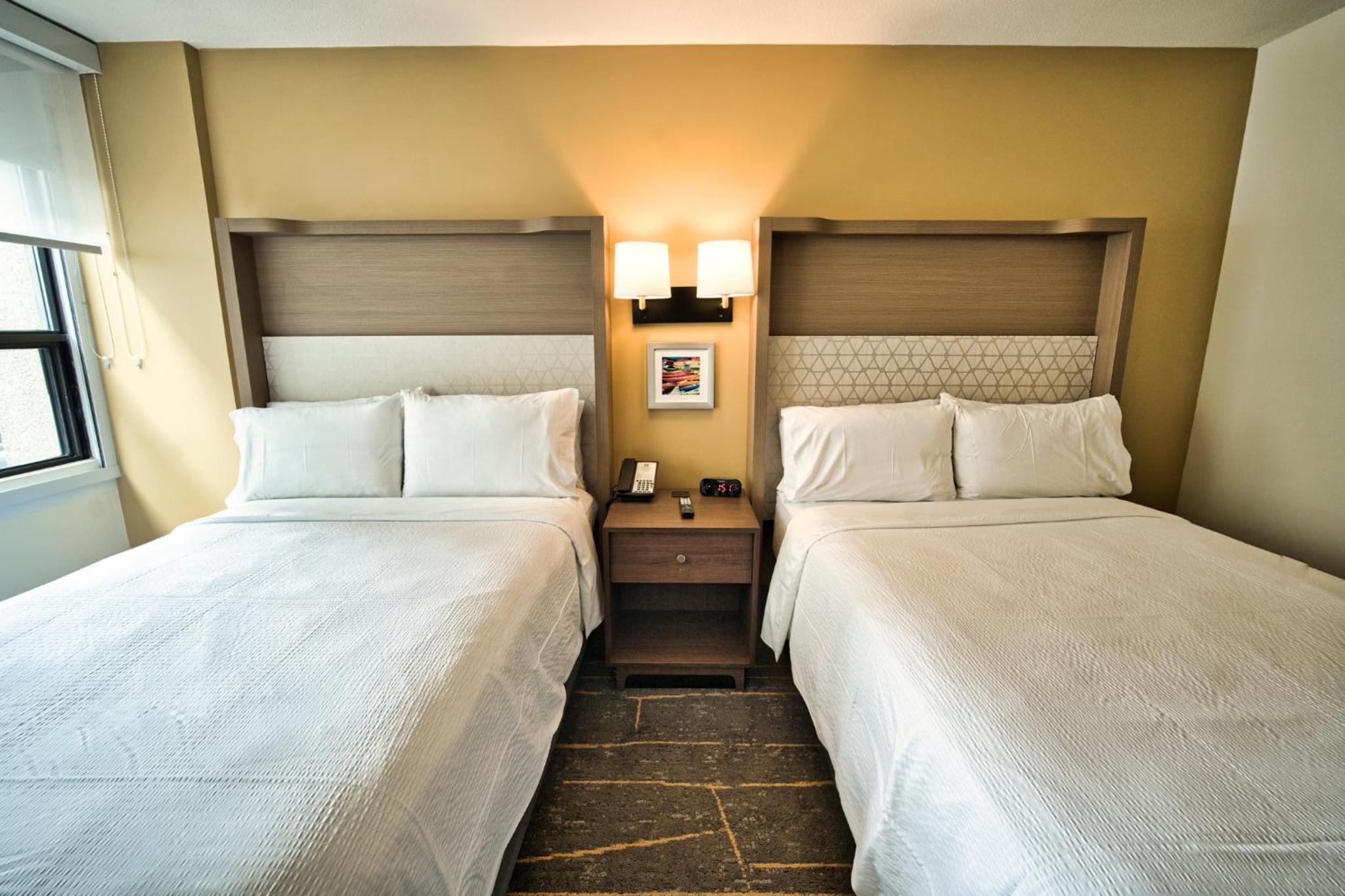 Standard Double Room with Two Double Beds - Photo 7