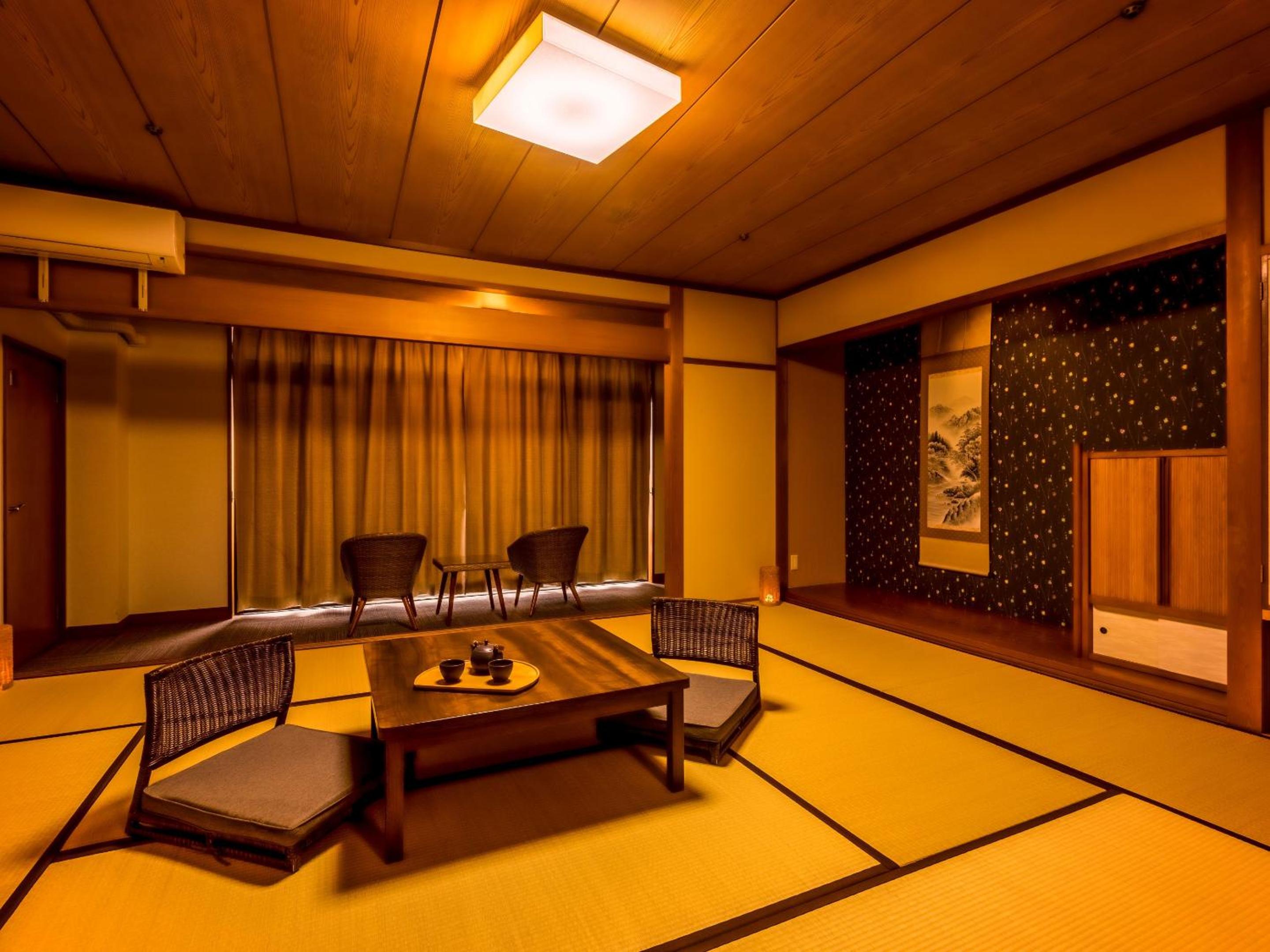 Standard Japanese-Style Quadruple Room photo 1