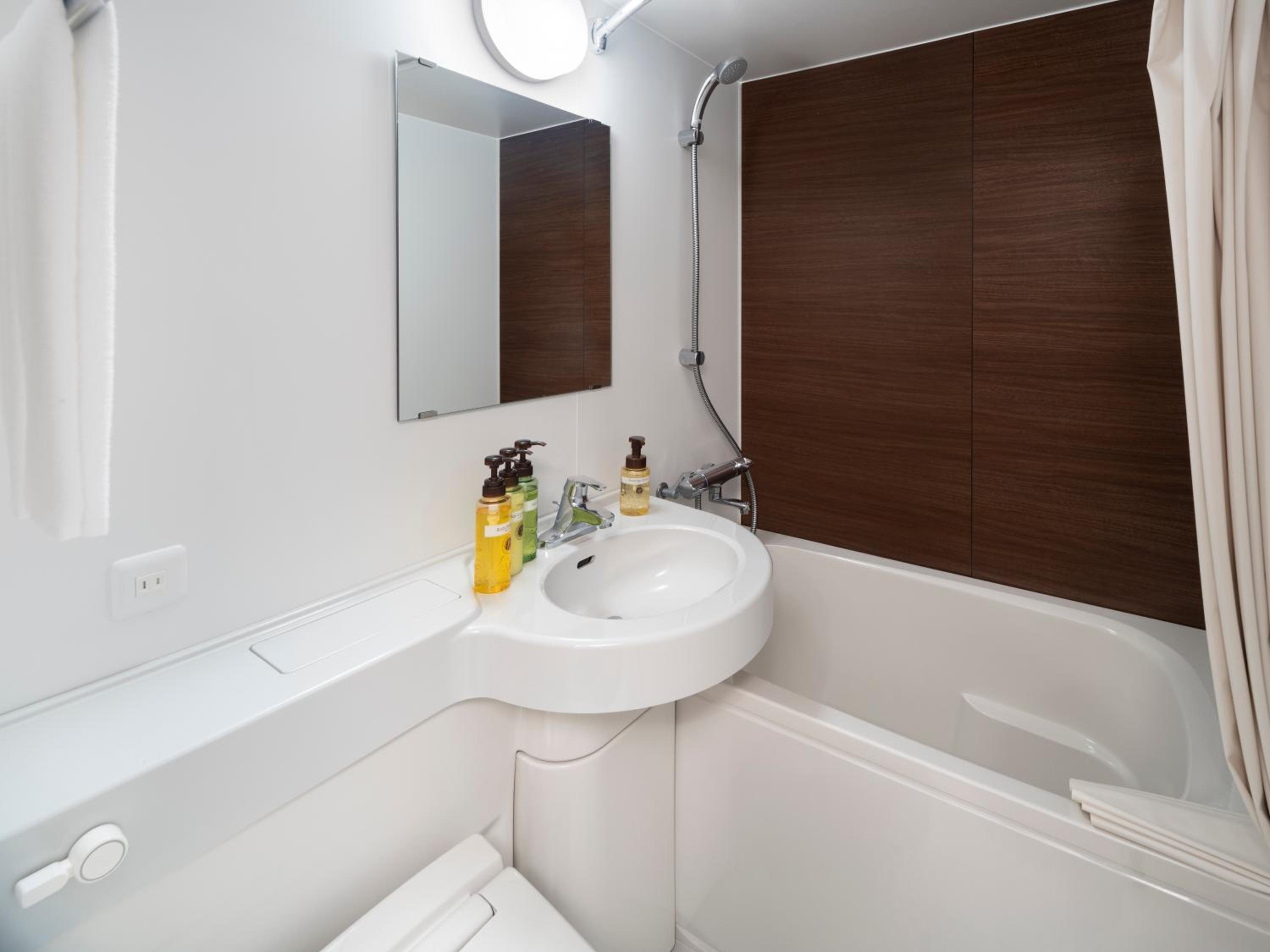 Deluxe Twin Room - Non-Smoking photo 3