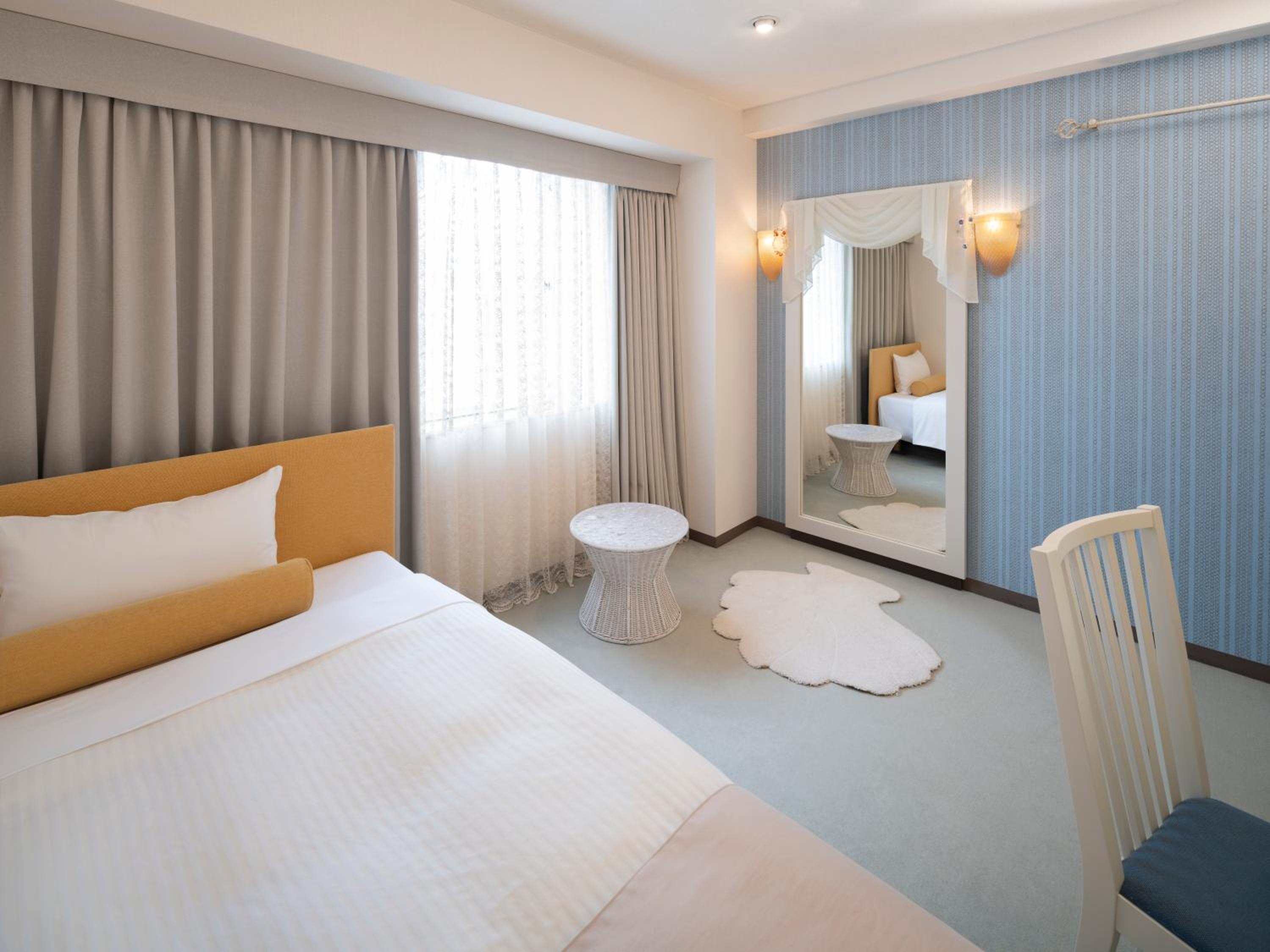 Standard Single Room - Non-Smoking (Female only) photo 2