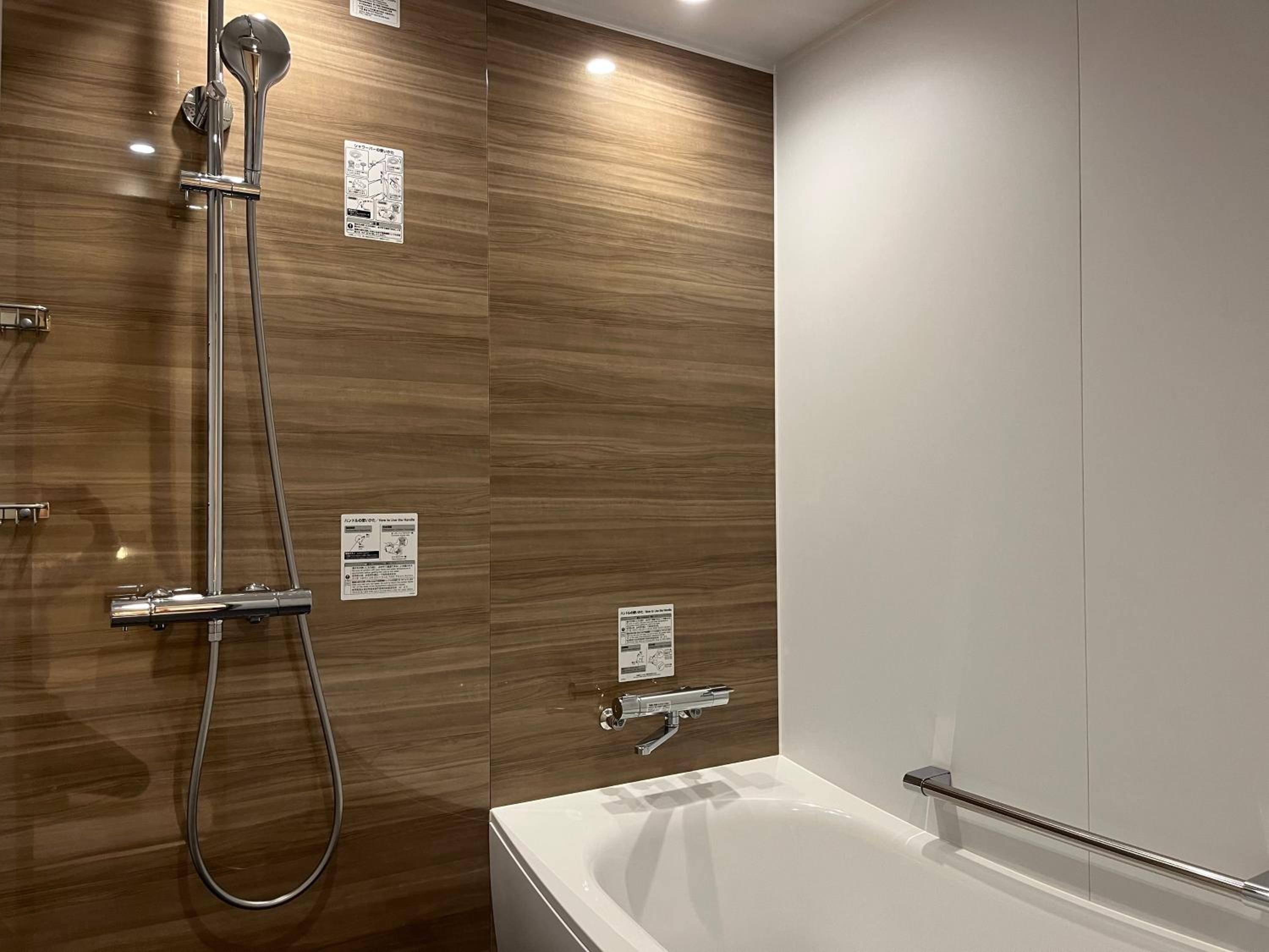 Quadruple Room - Non-Smoking - Photo 3