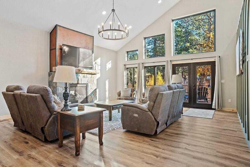 Four-Bedroom House photo 1