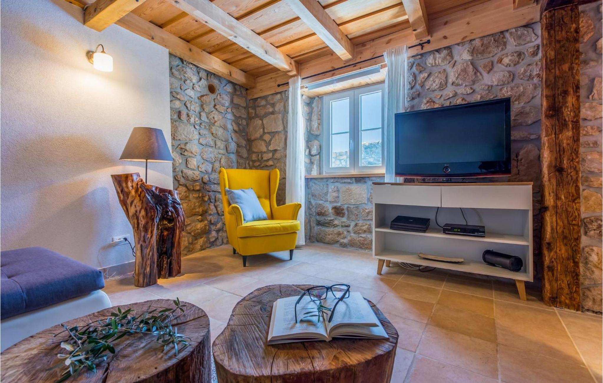 Three-Bedroom Vacation Home 